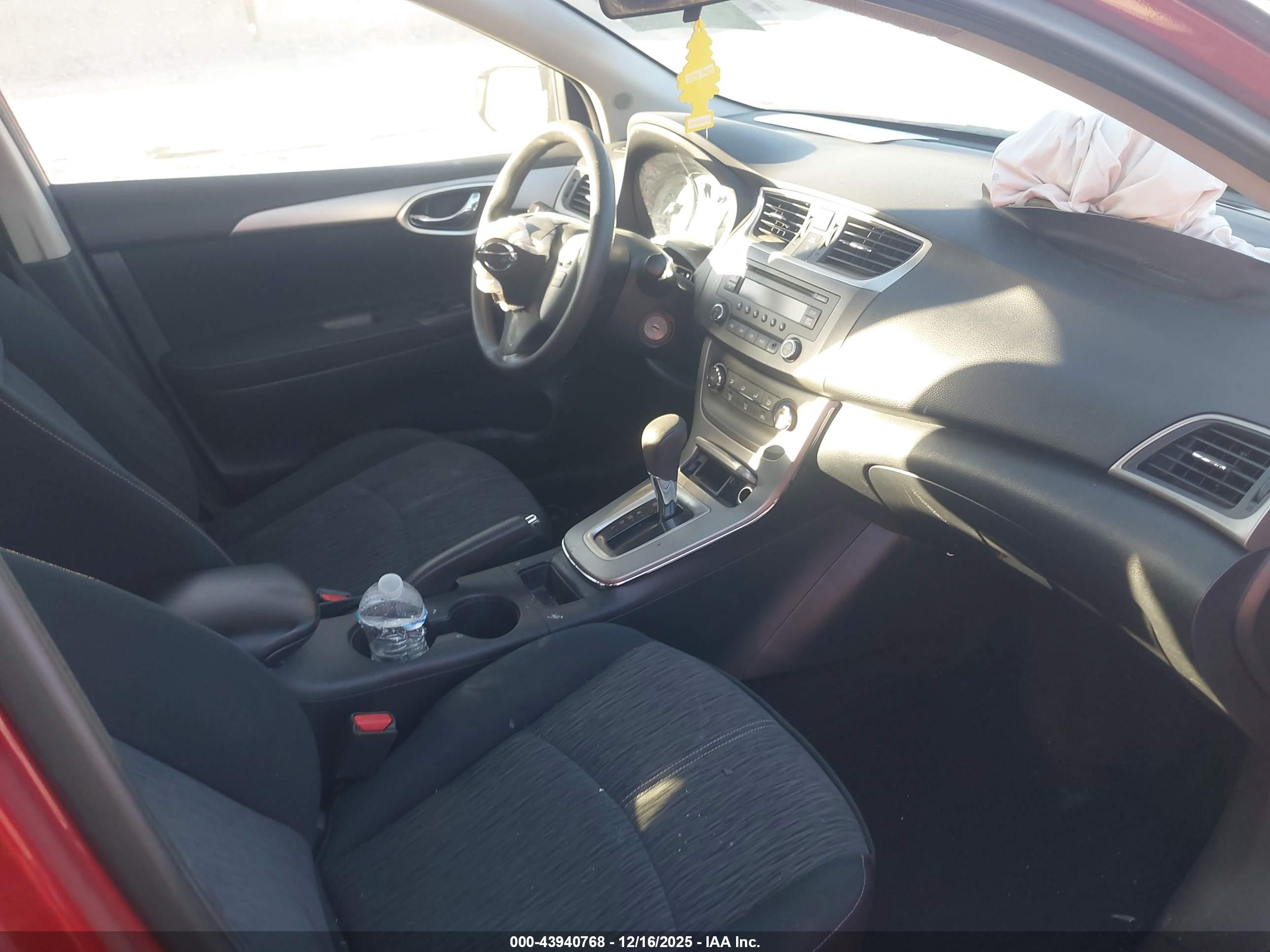 NISSAN SENTRA image 5