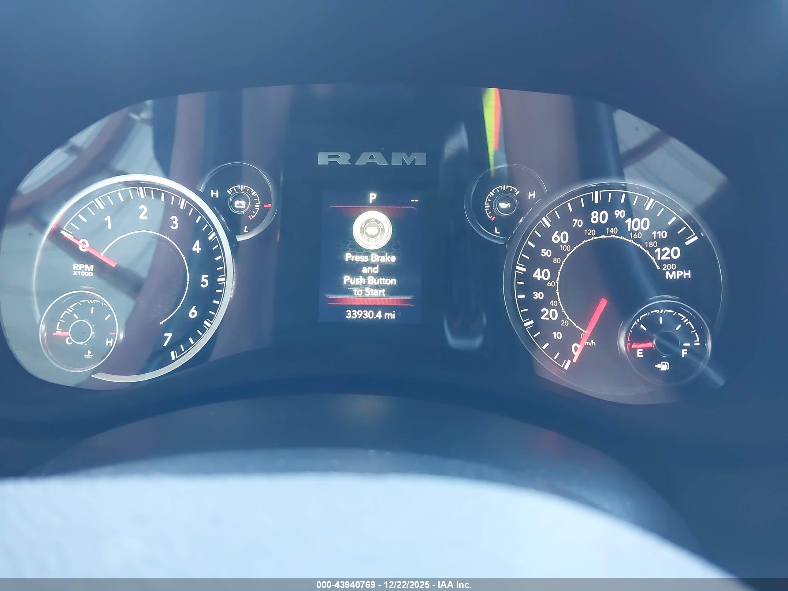 RAM 2500 image 7