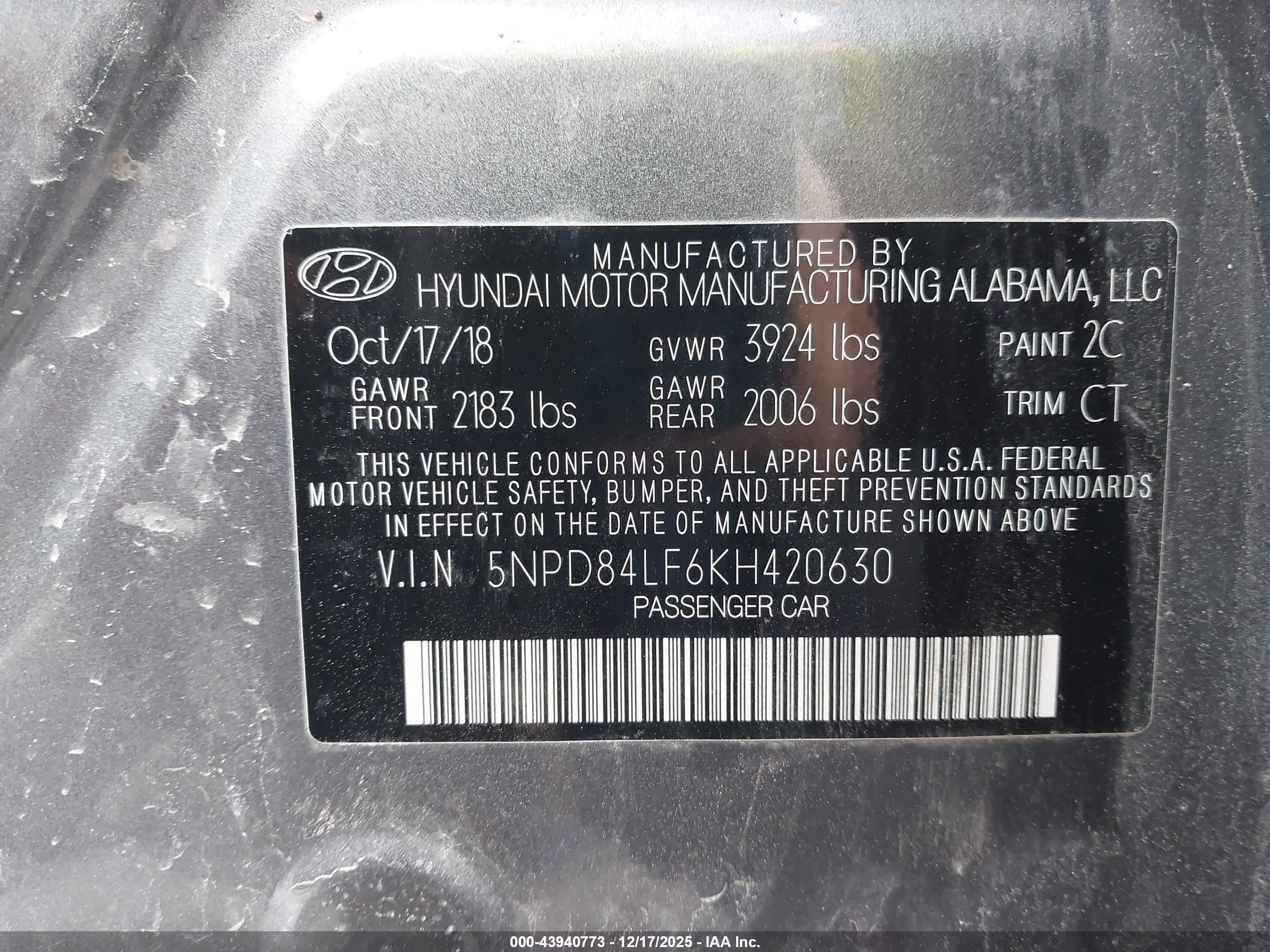 HYUNDAI ELANTRA image 9