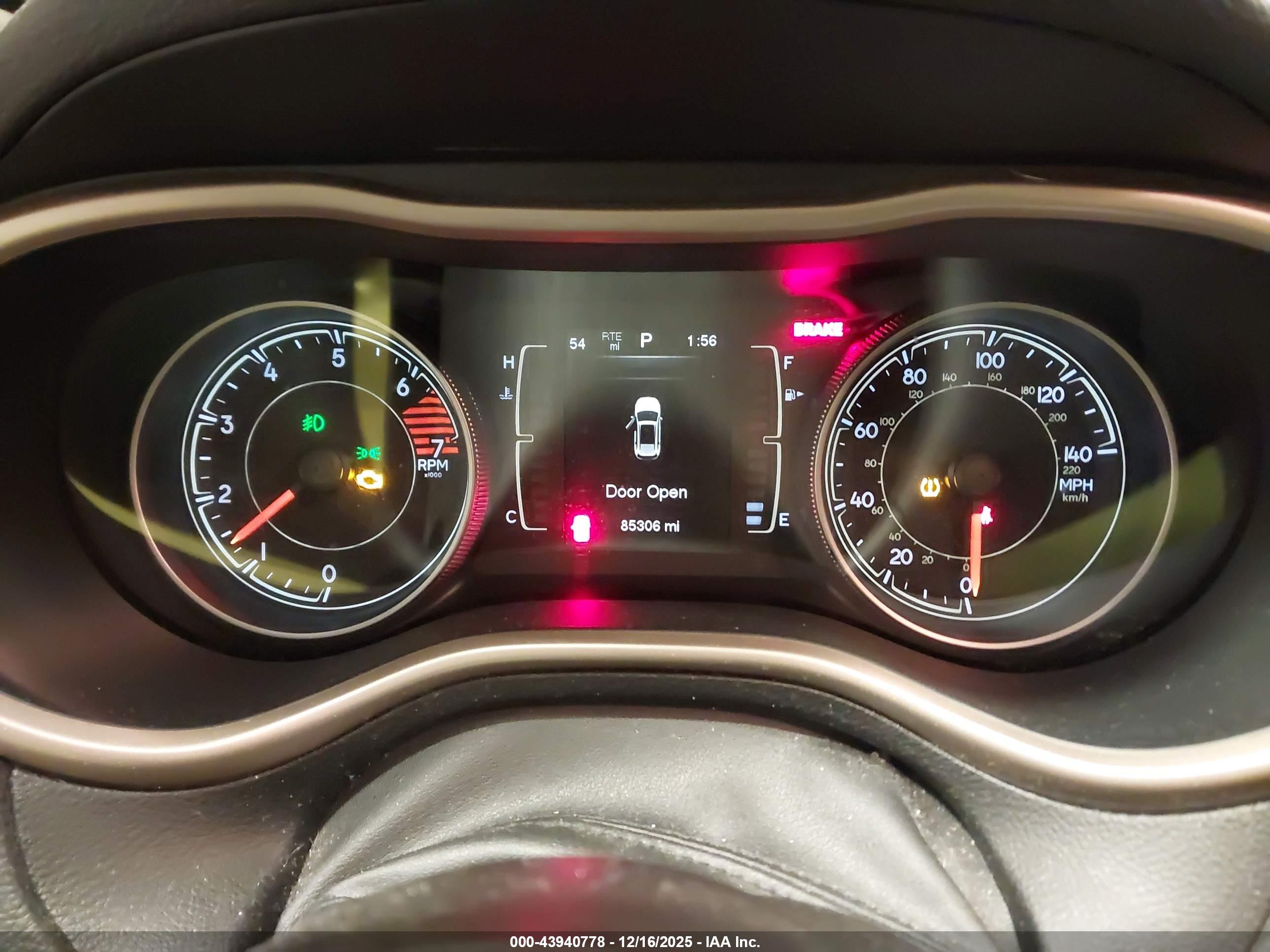 JEEP CHEROKEE image 7