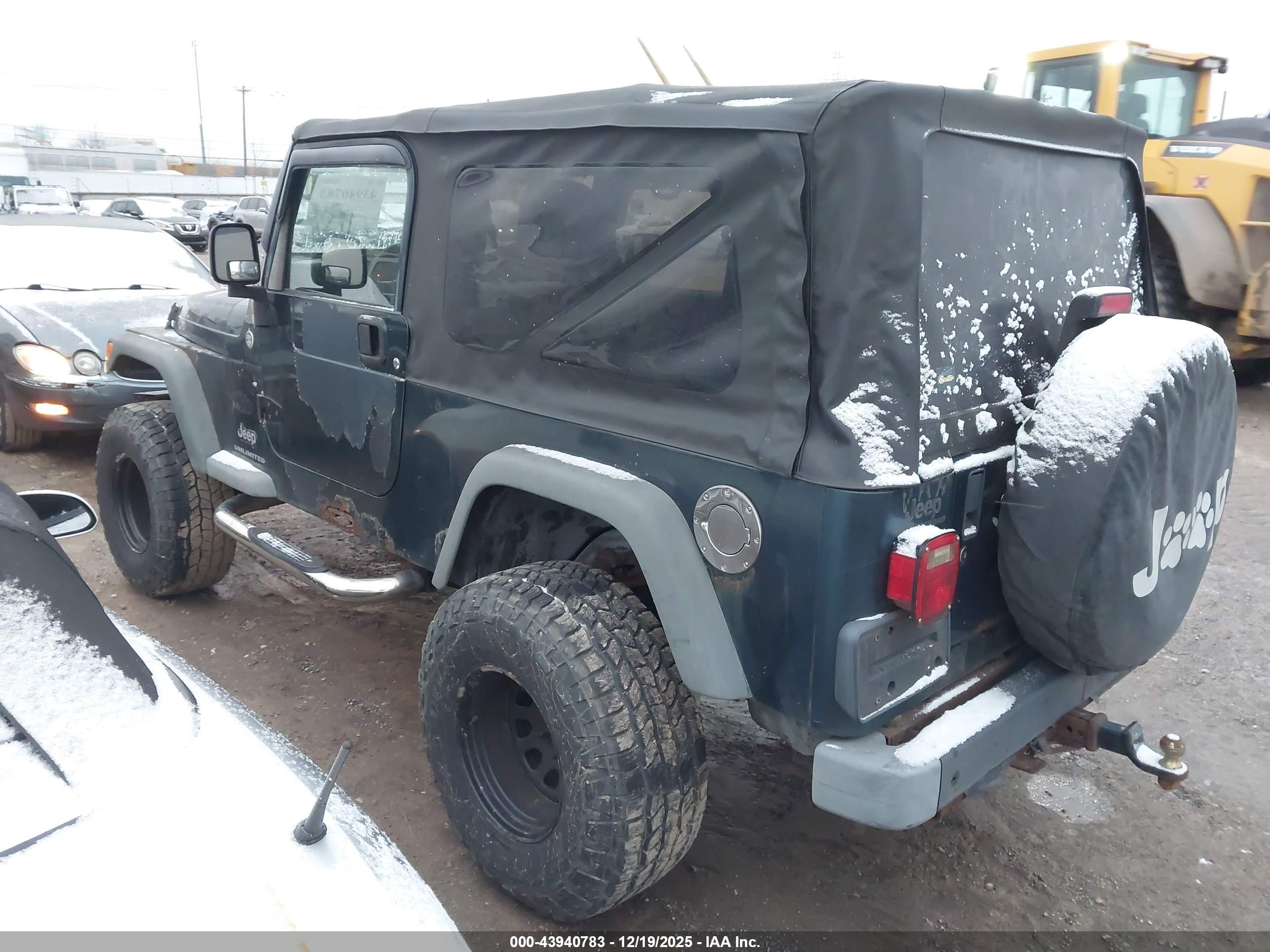JEEP WRANGLER image 3