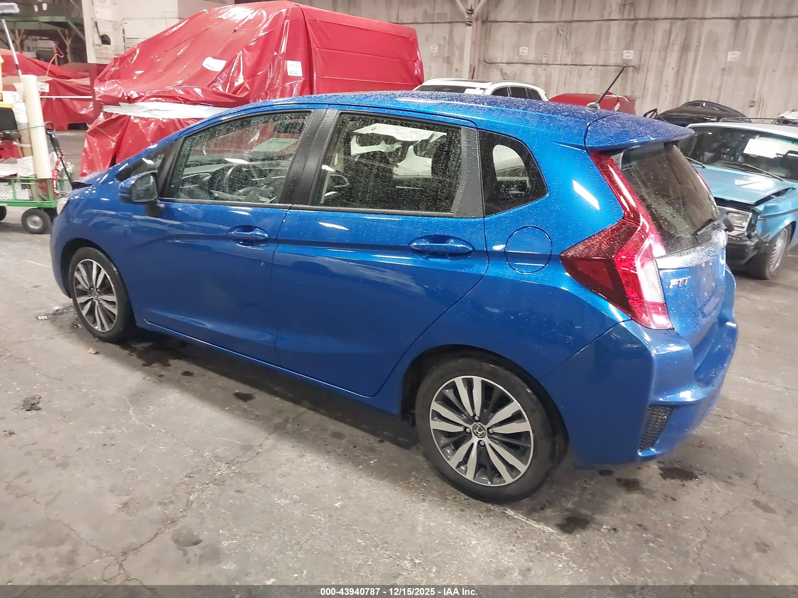 HONDA FIT image 3