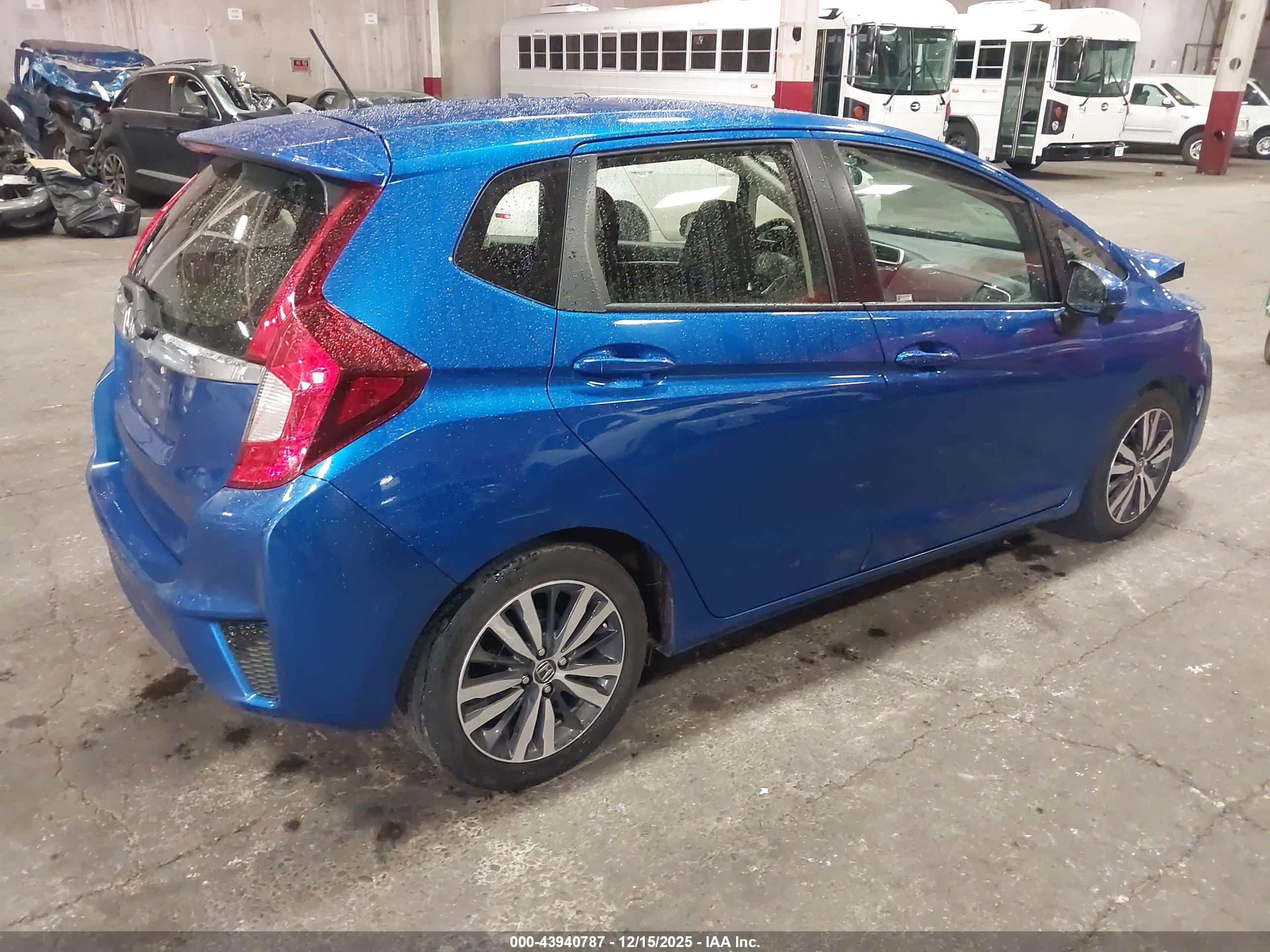 HONDA FIT image 4