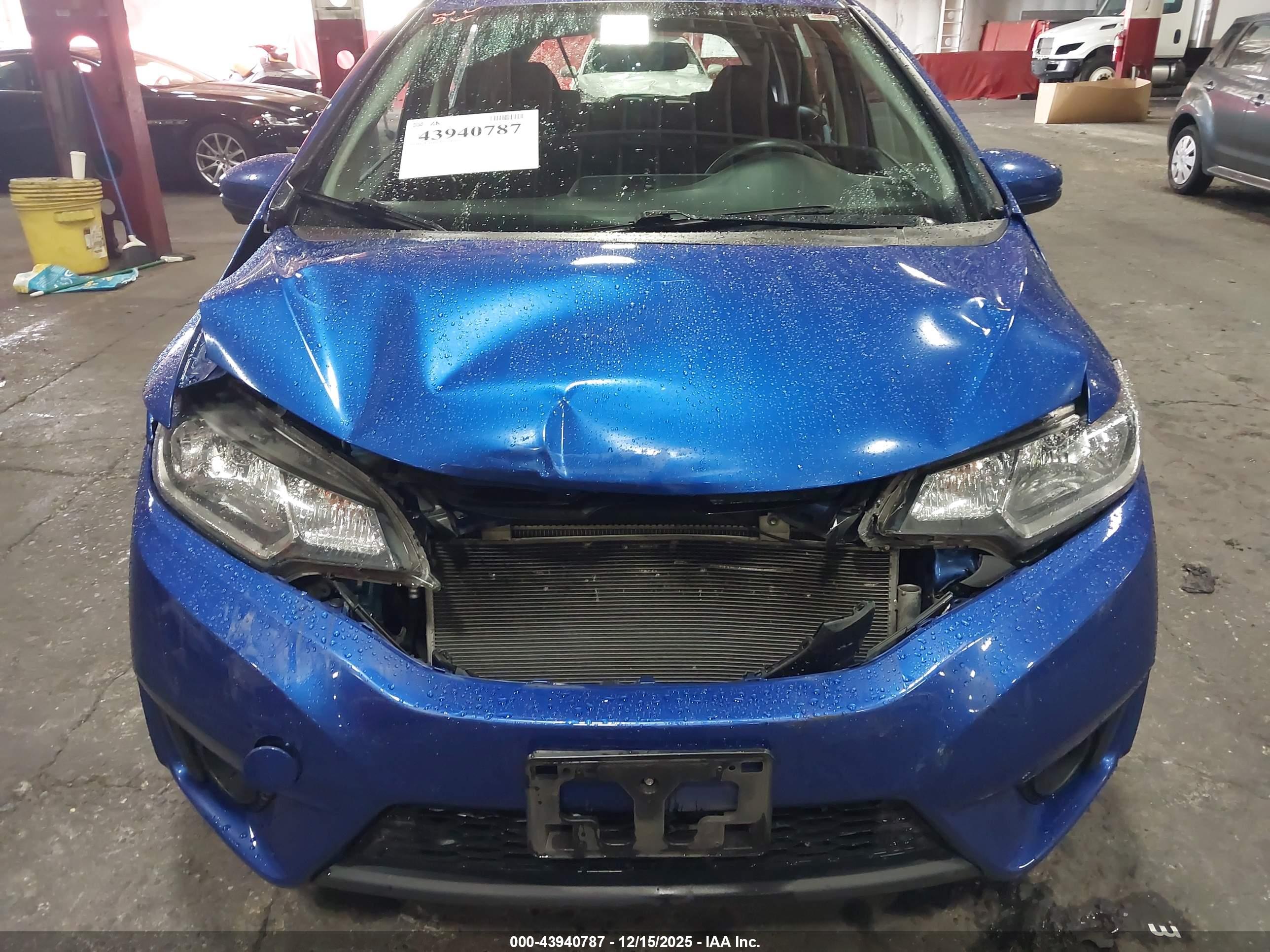 HONDA FIT image 6