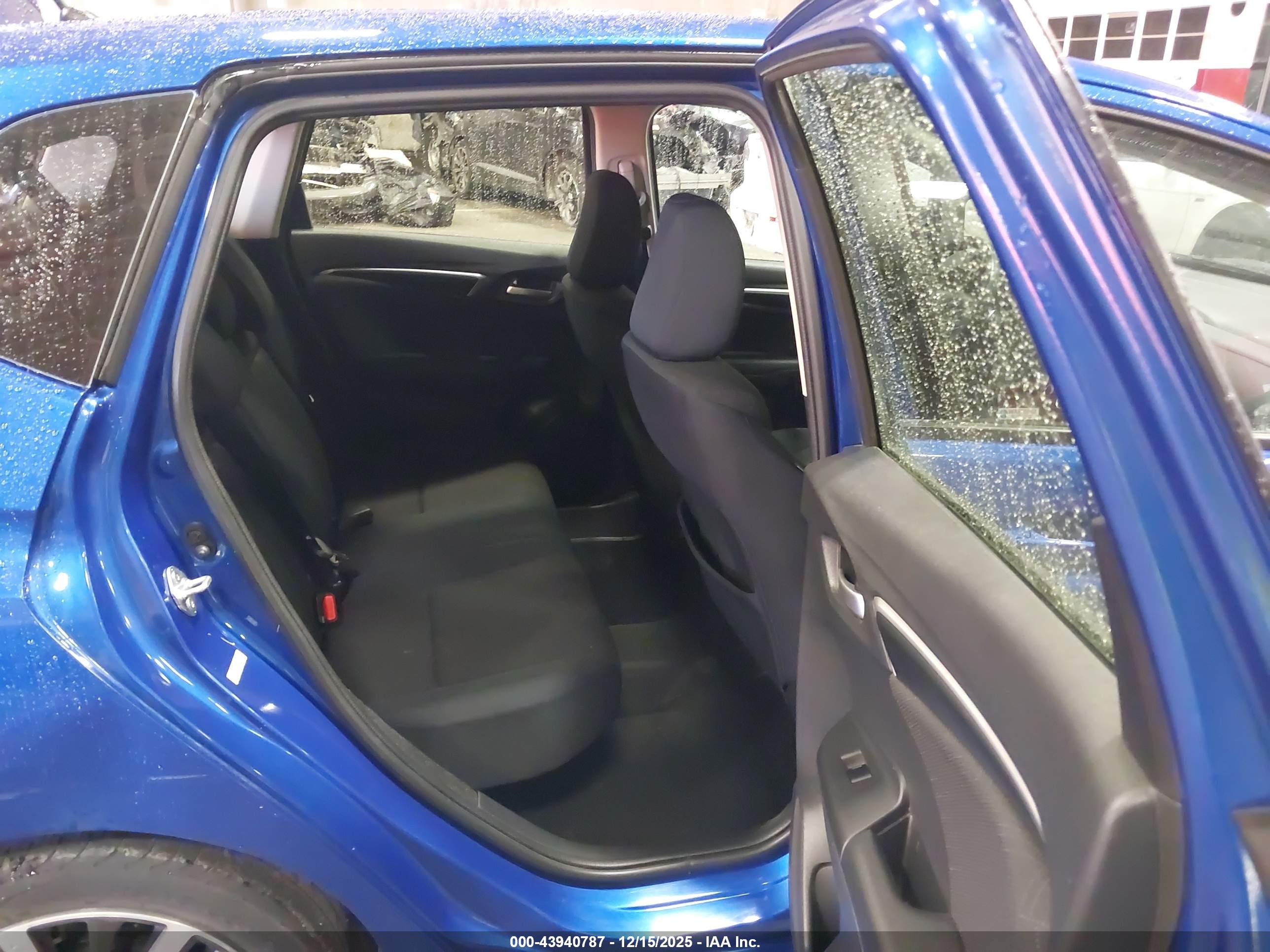 HONDA FIT image 8