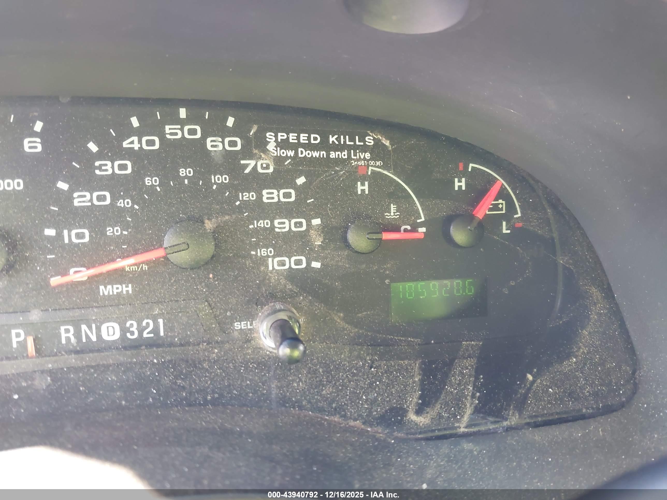 FORD E-450 image 6