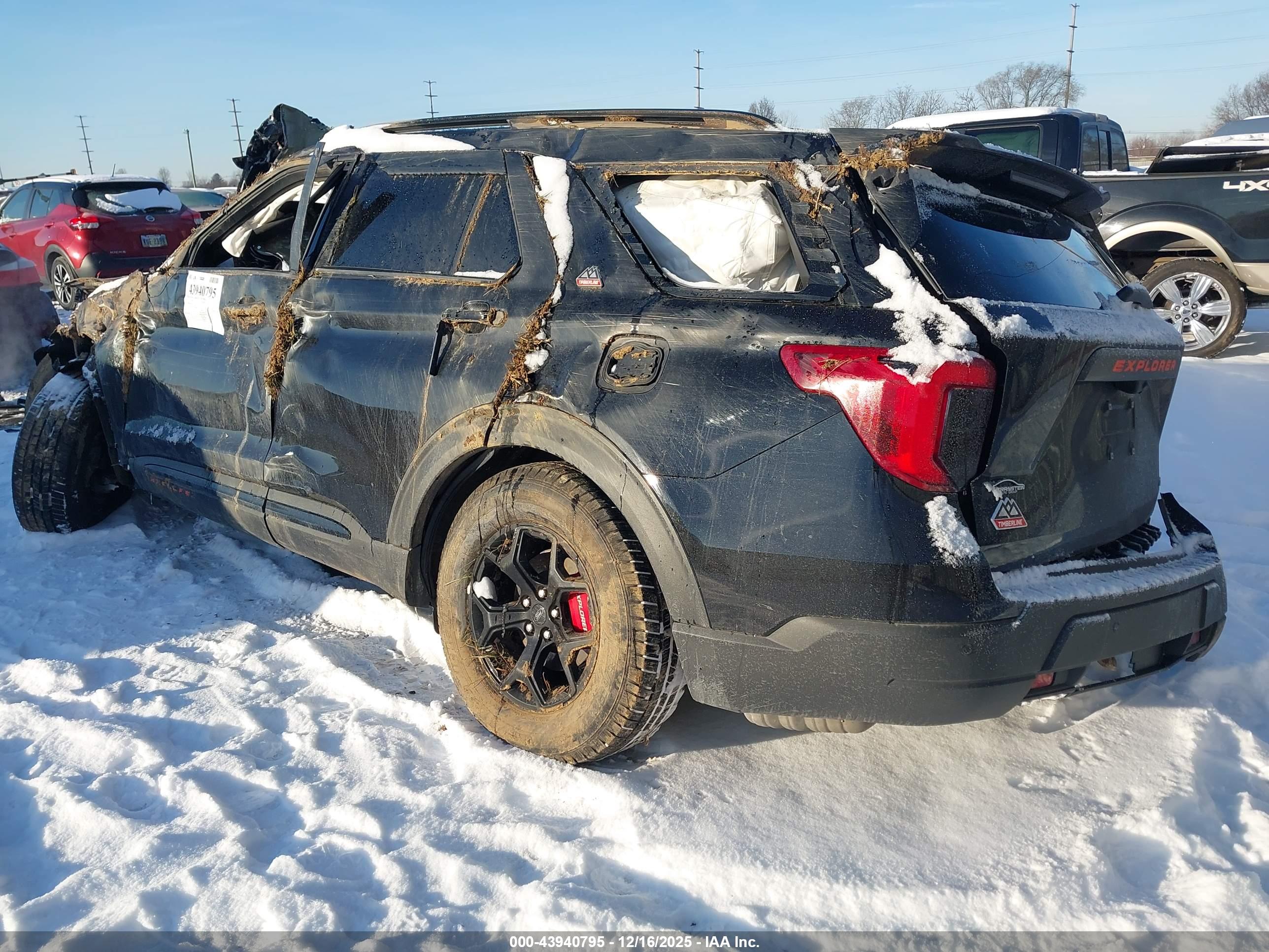 FORD EXPLORER image 3