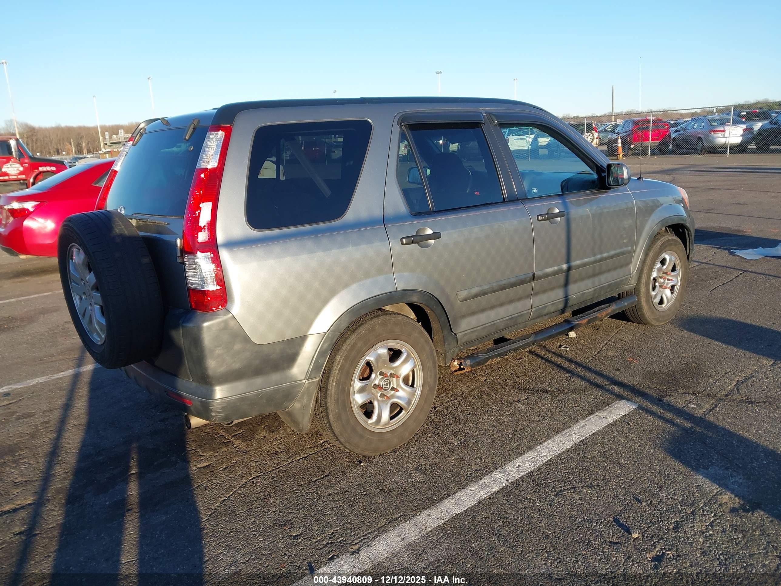 HONDA CR-V image 4