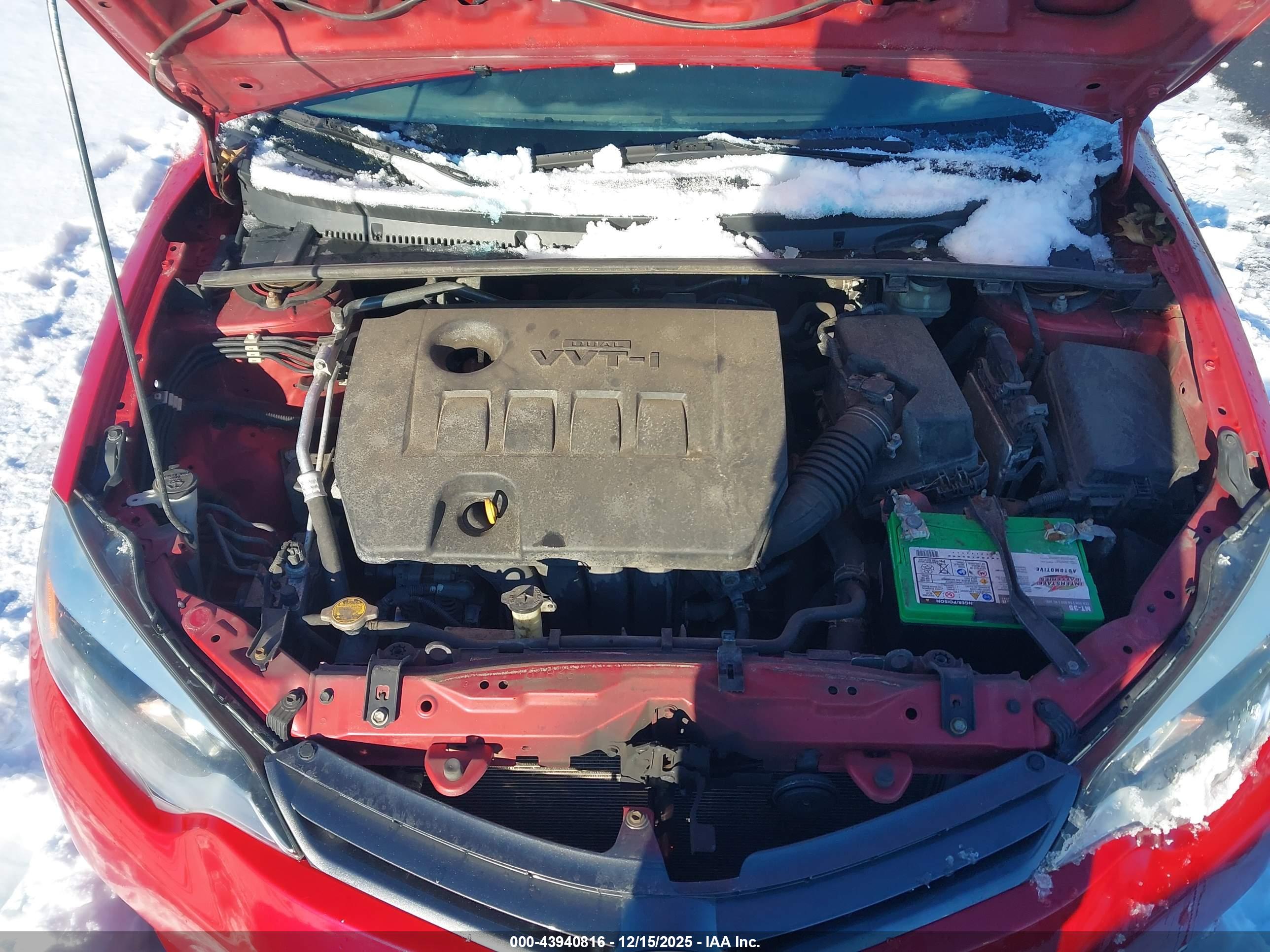TOYOTA COROLLA image 10