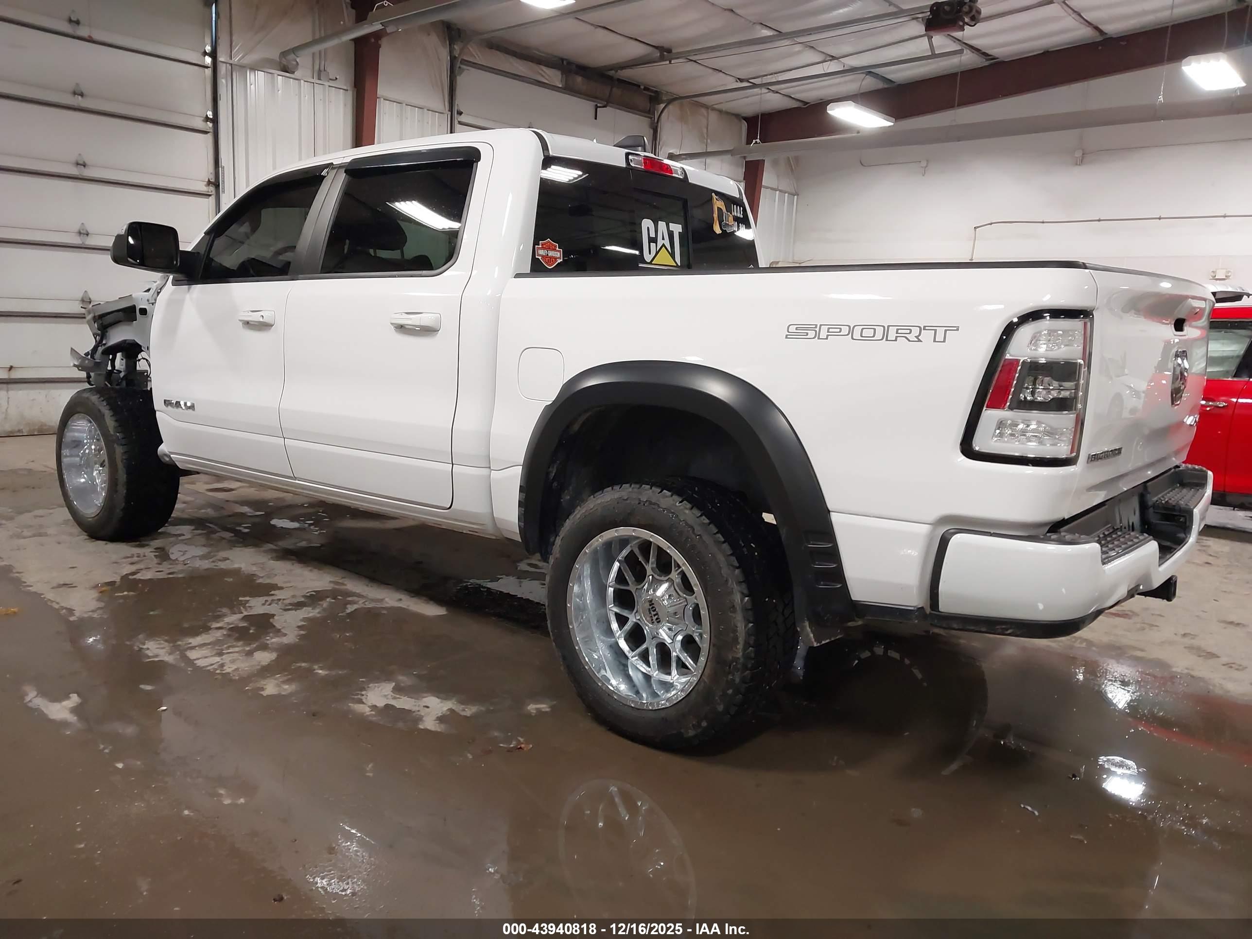RAM 1500 image 3