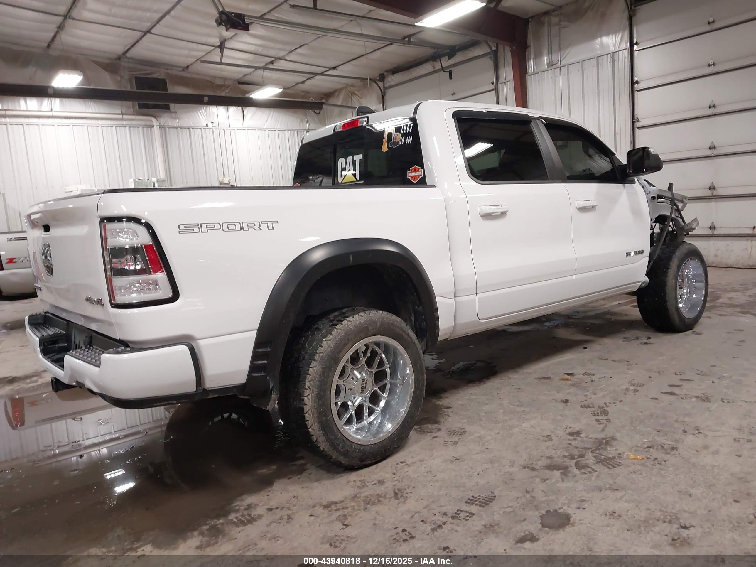 RAM 1500 image 4