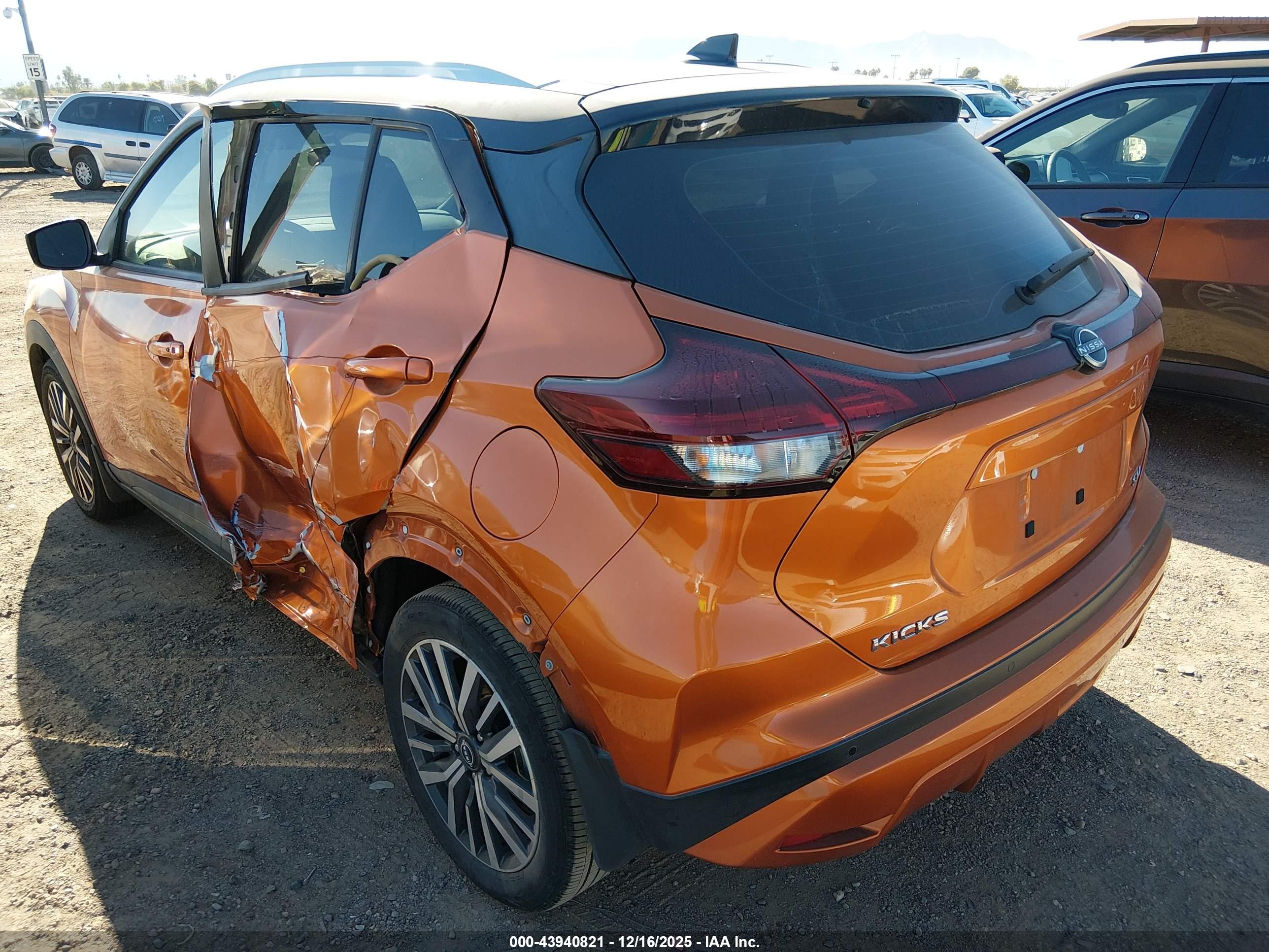 NISSAN KICKS image 6