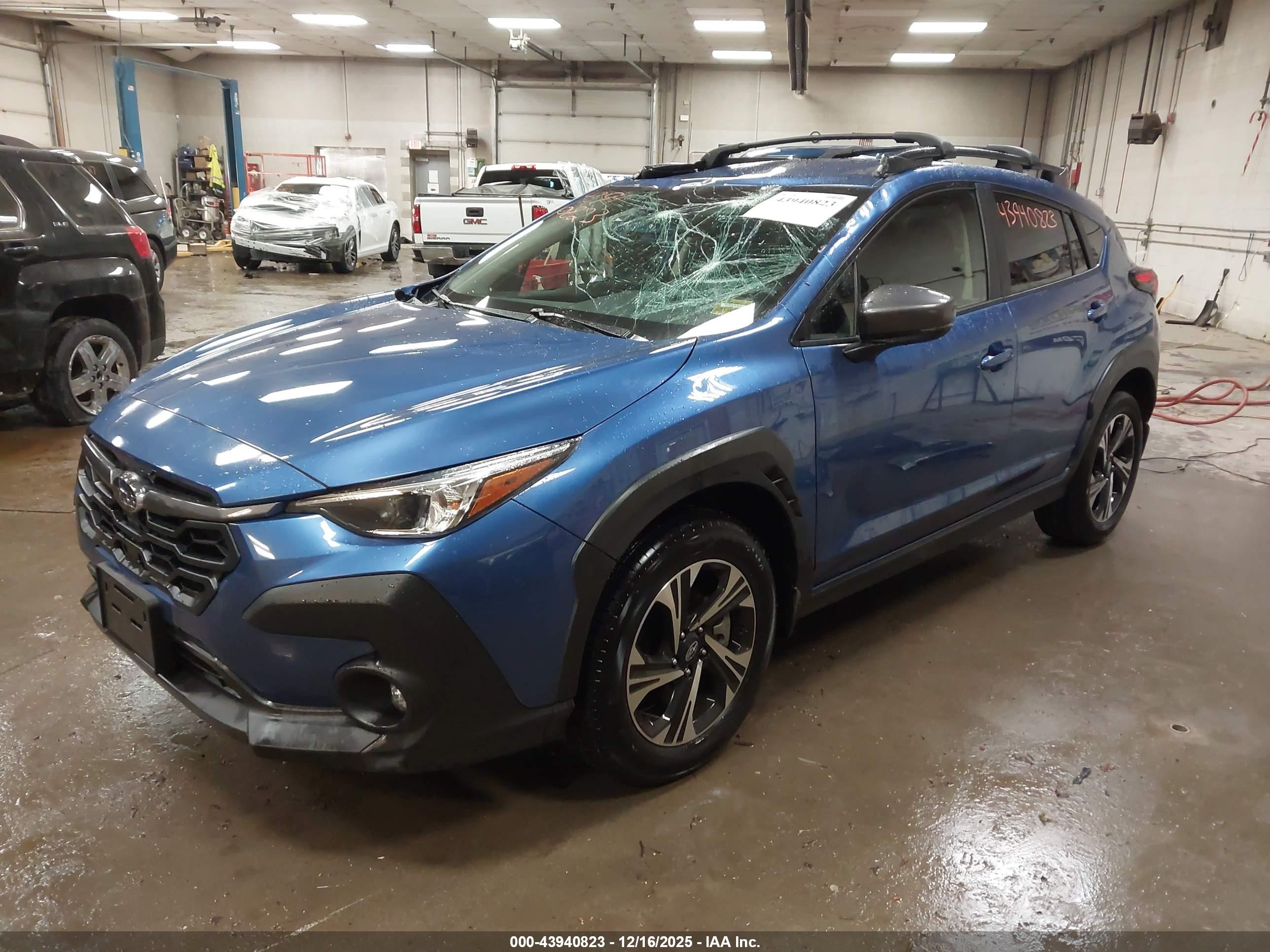 SUBARU CROSSTREK image 2