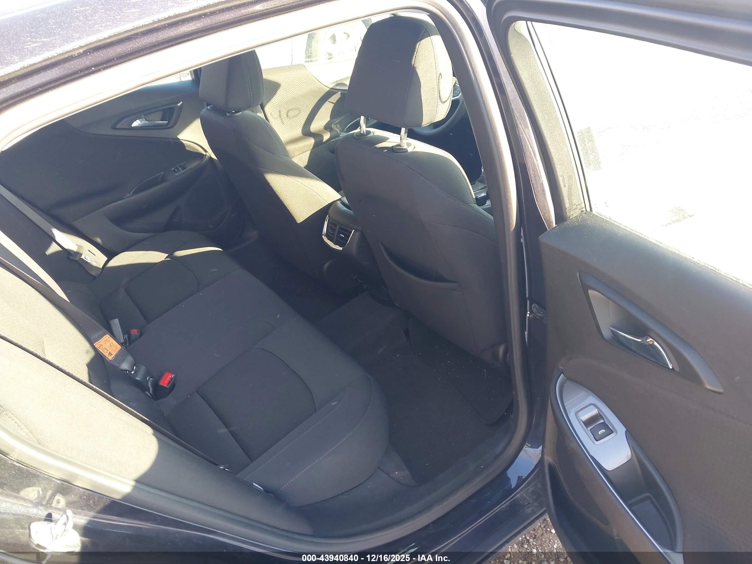CHEVROLET MALIBU image 8
