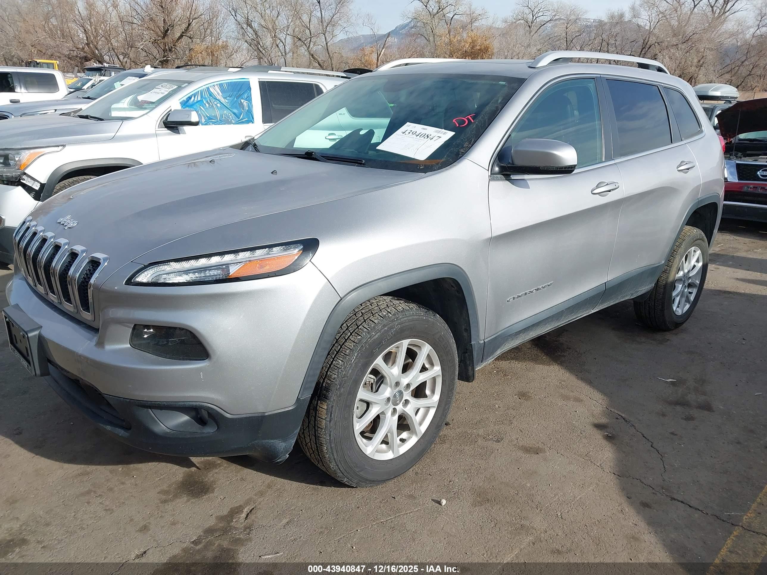 JEEP CHEROKEE image 2
