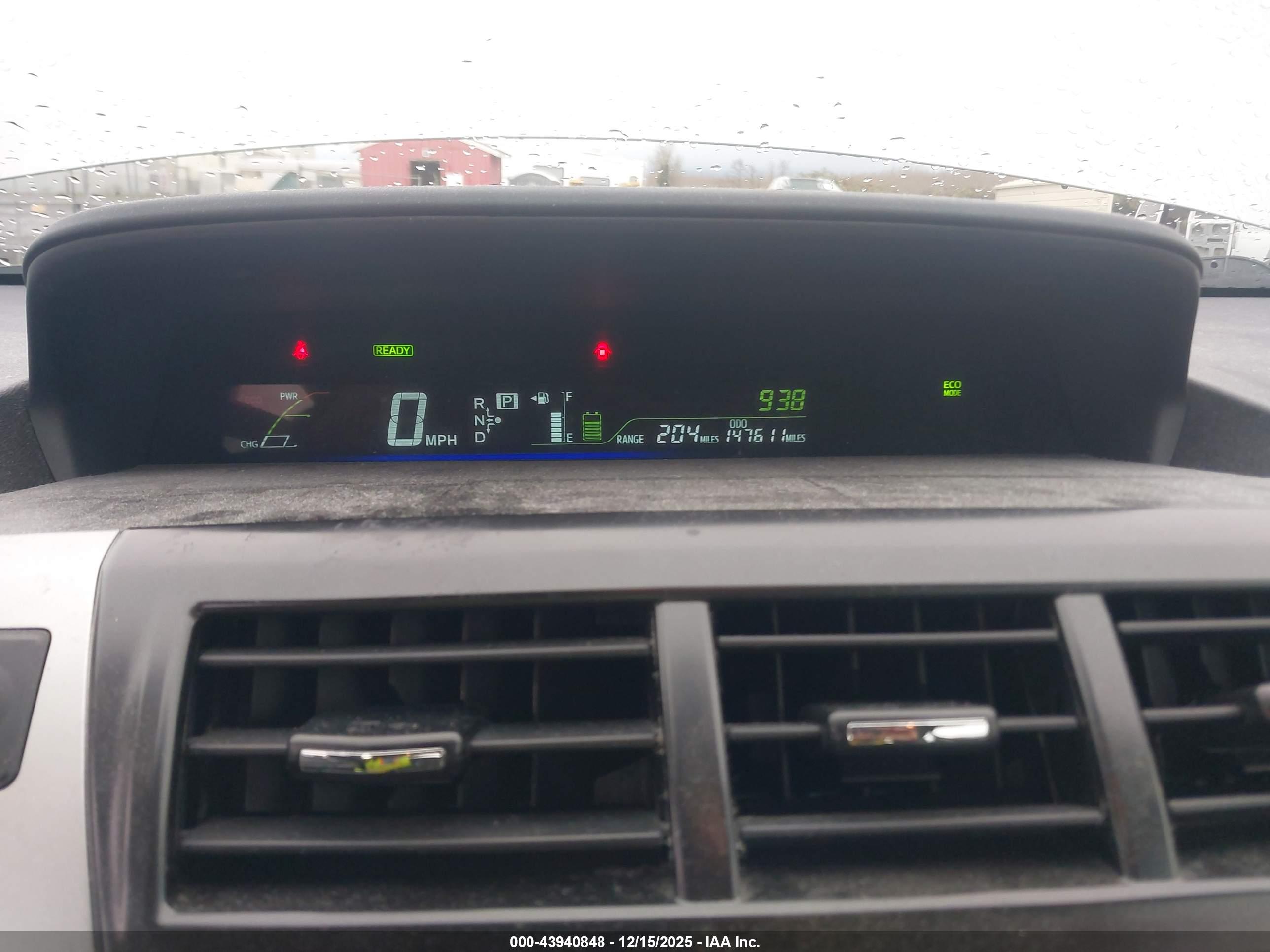 TOYOTA PRIUS image 7