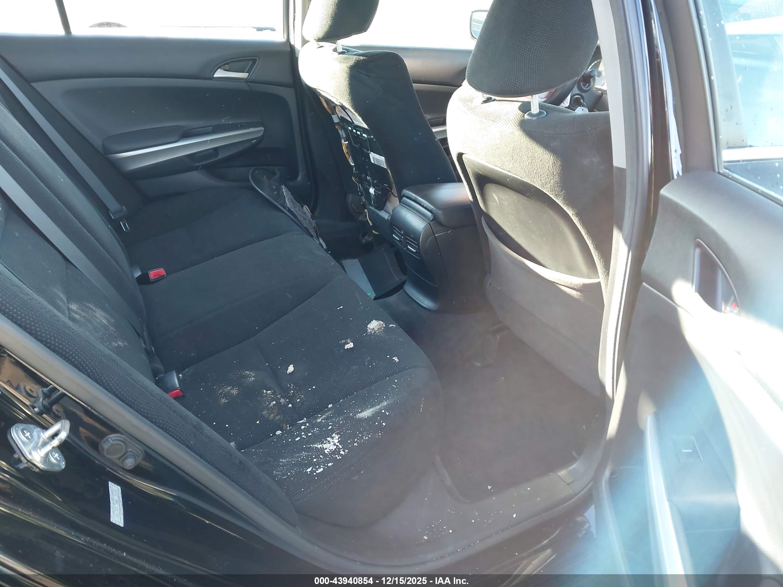 HONDA ACCORD image 8