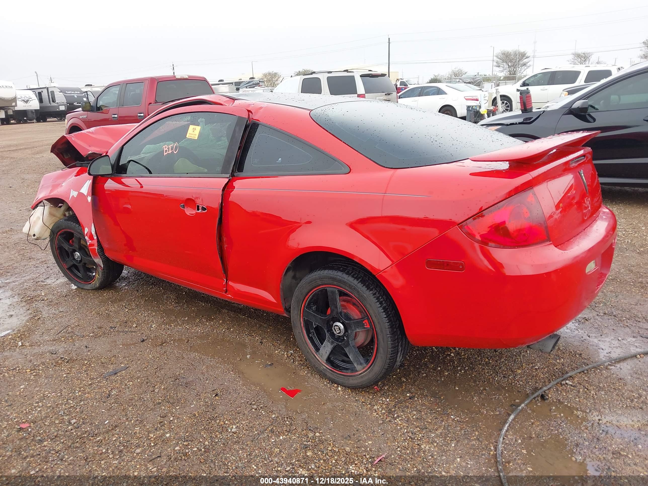 PONTIAC G5 image 3