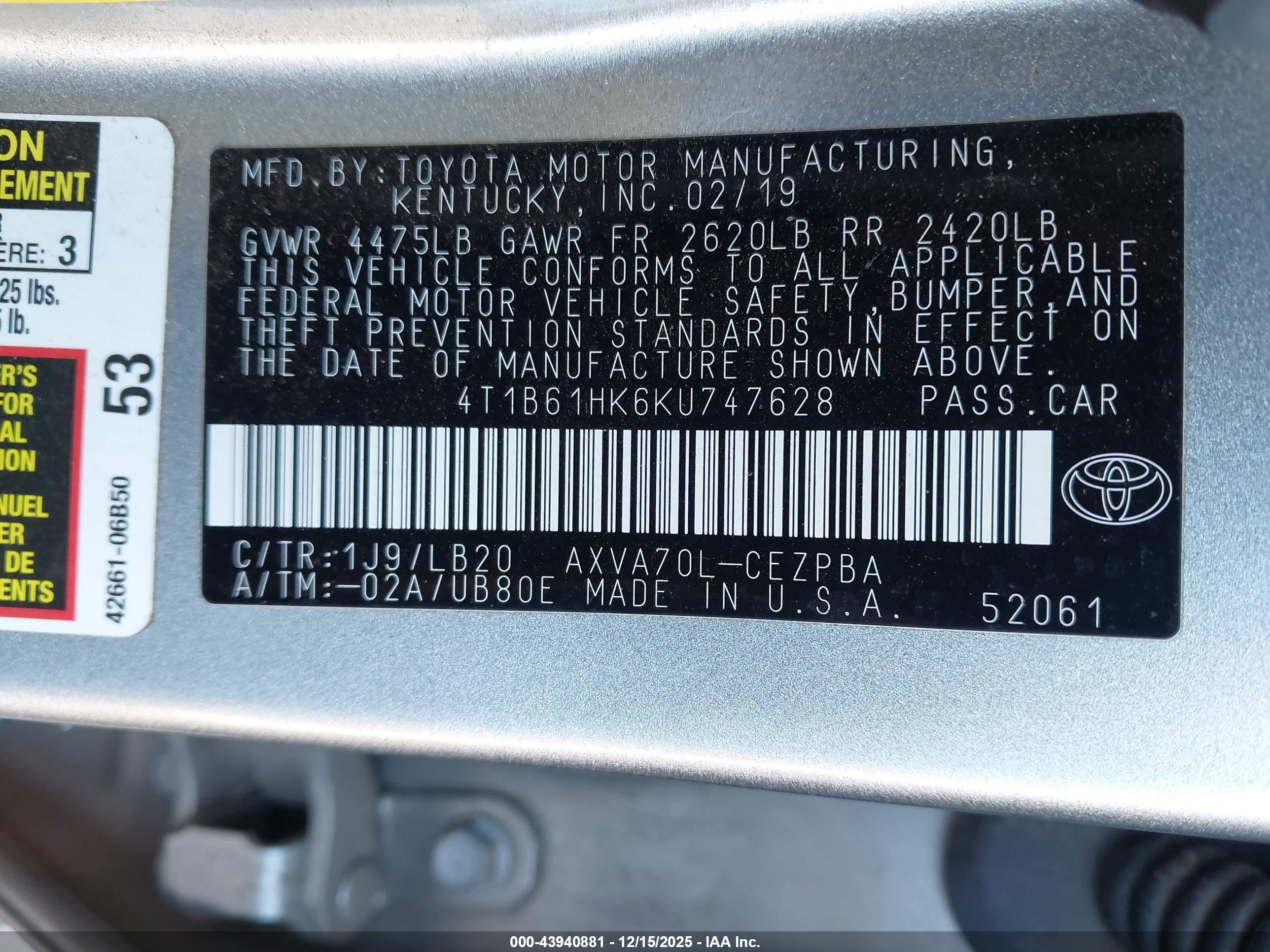 TOYOTA CAMRY image 9