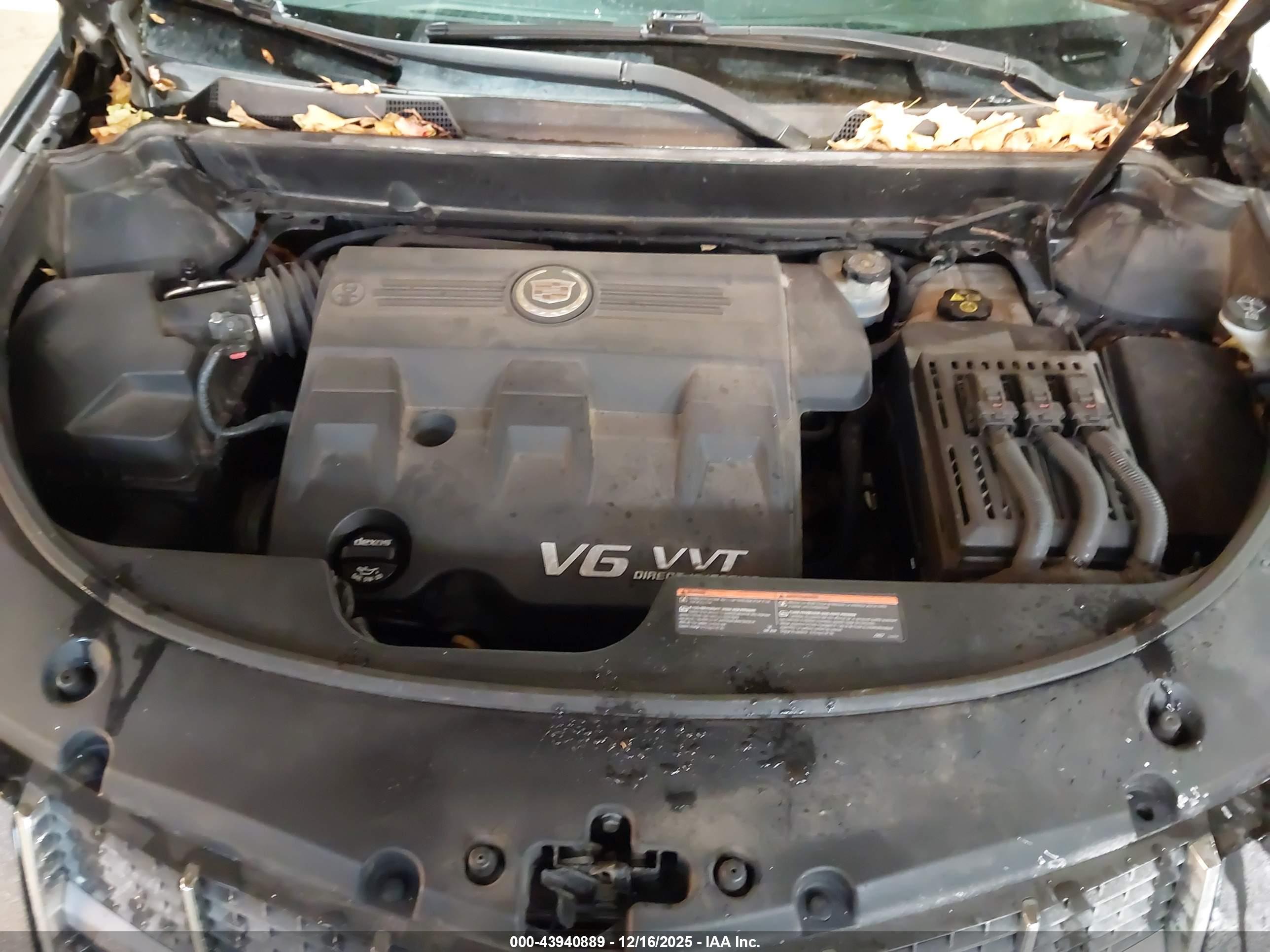 CADILLAC SRX image 10