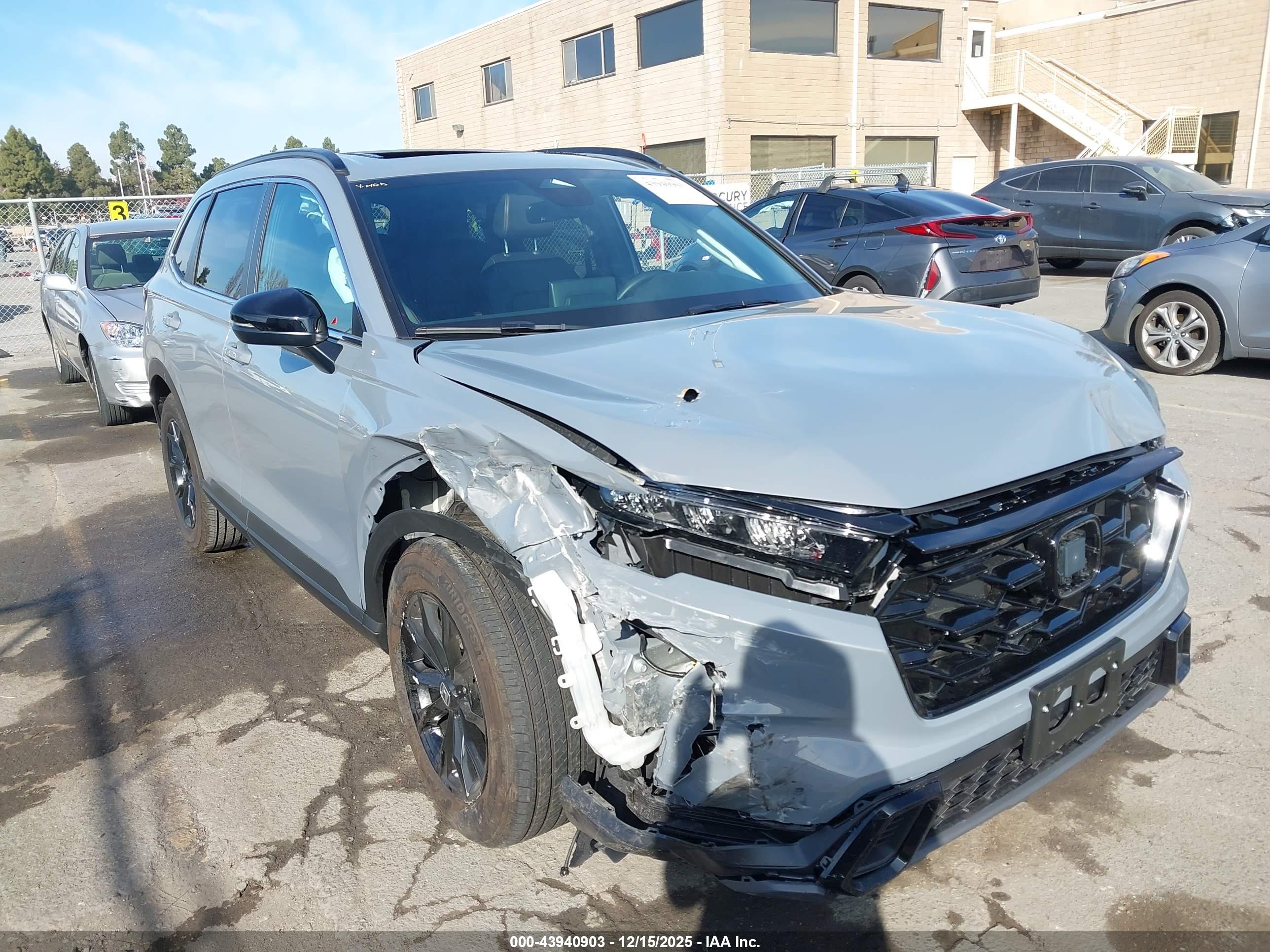 HONDA CR-V image 6