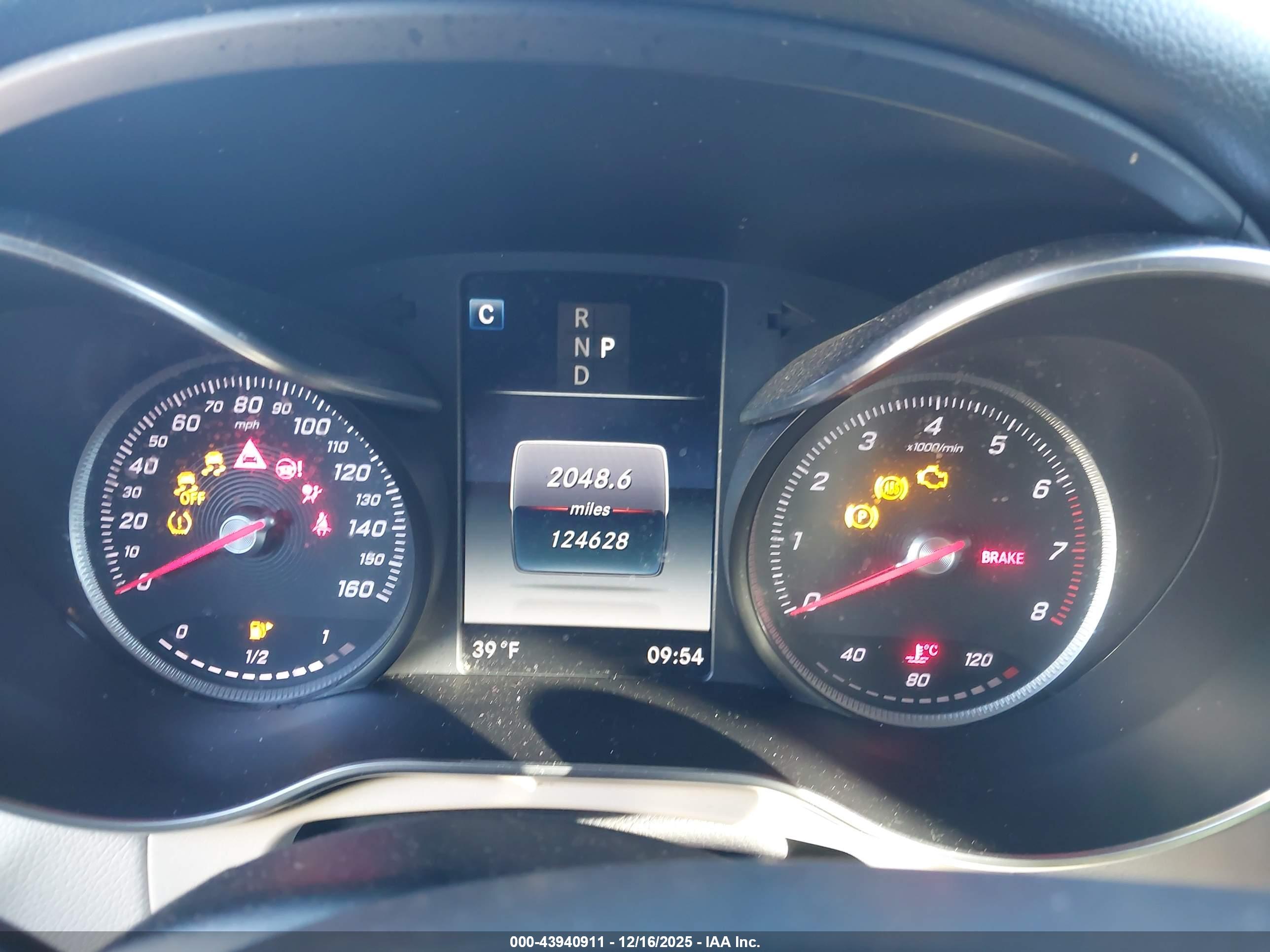 MERCEDES-BENZ GLC image 7