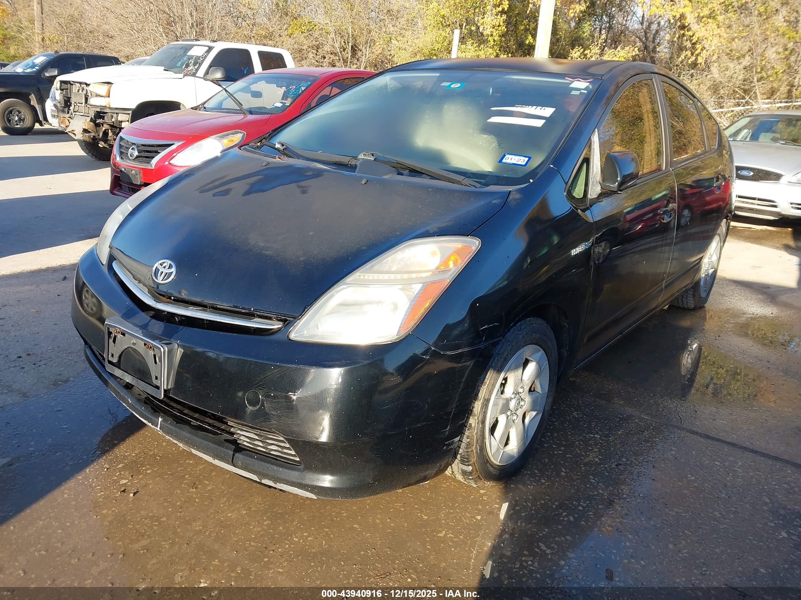 TOYOTA PRIUS image 2