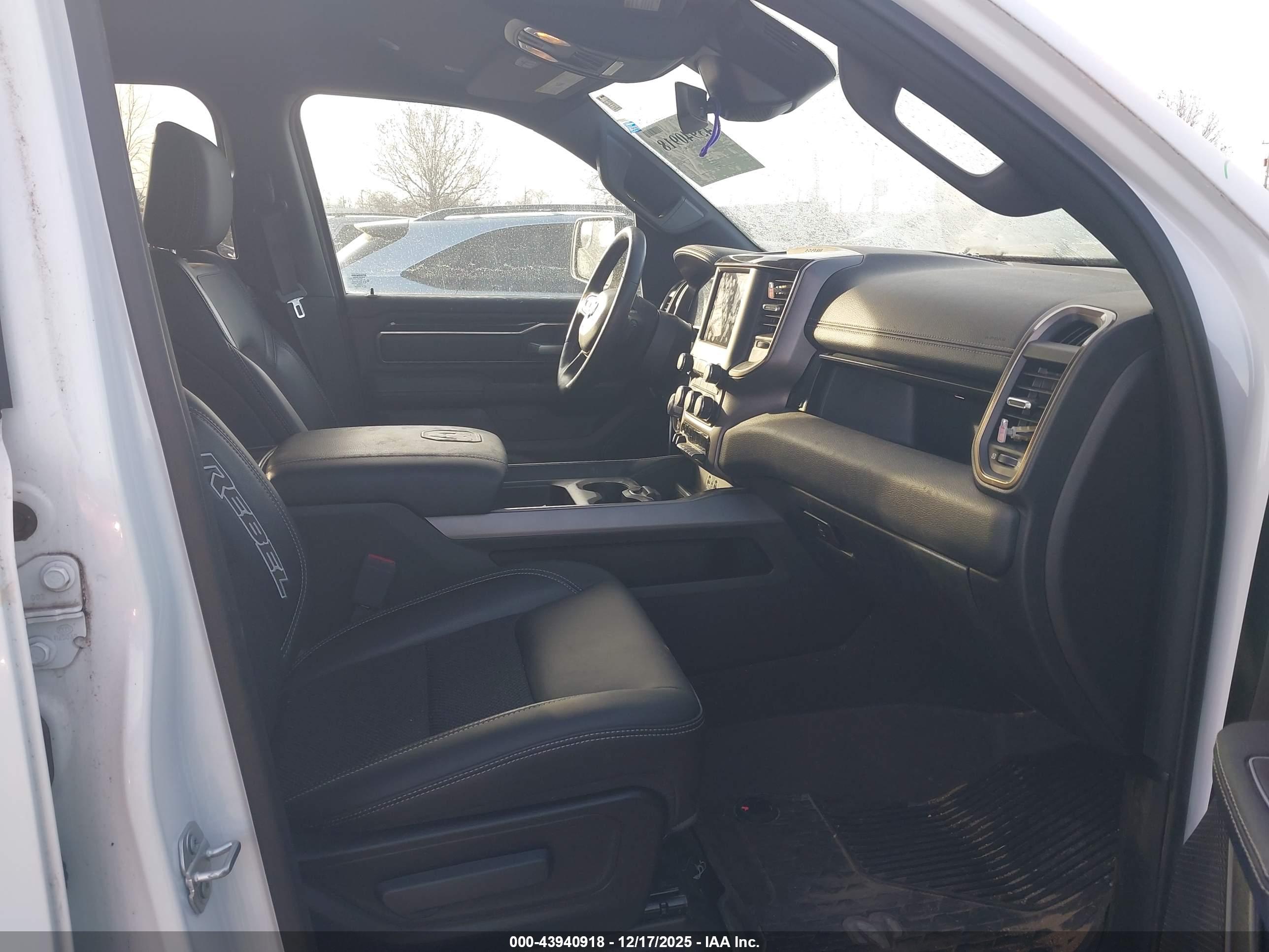 RAM 1500 image 5