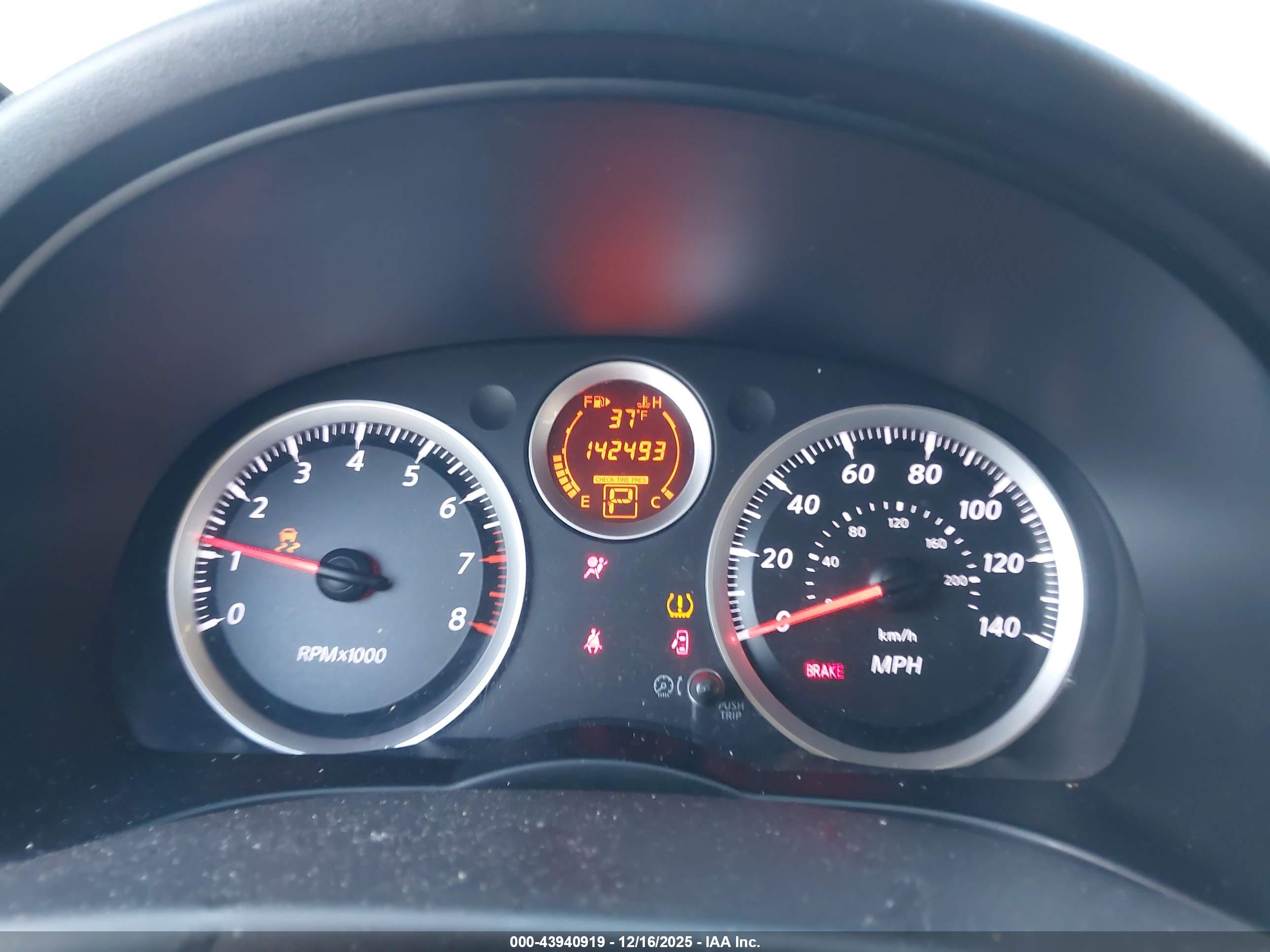 NISSAN SENTRA image 7