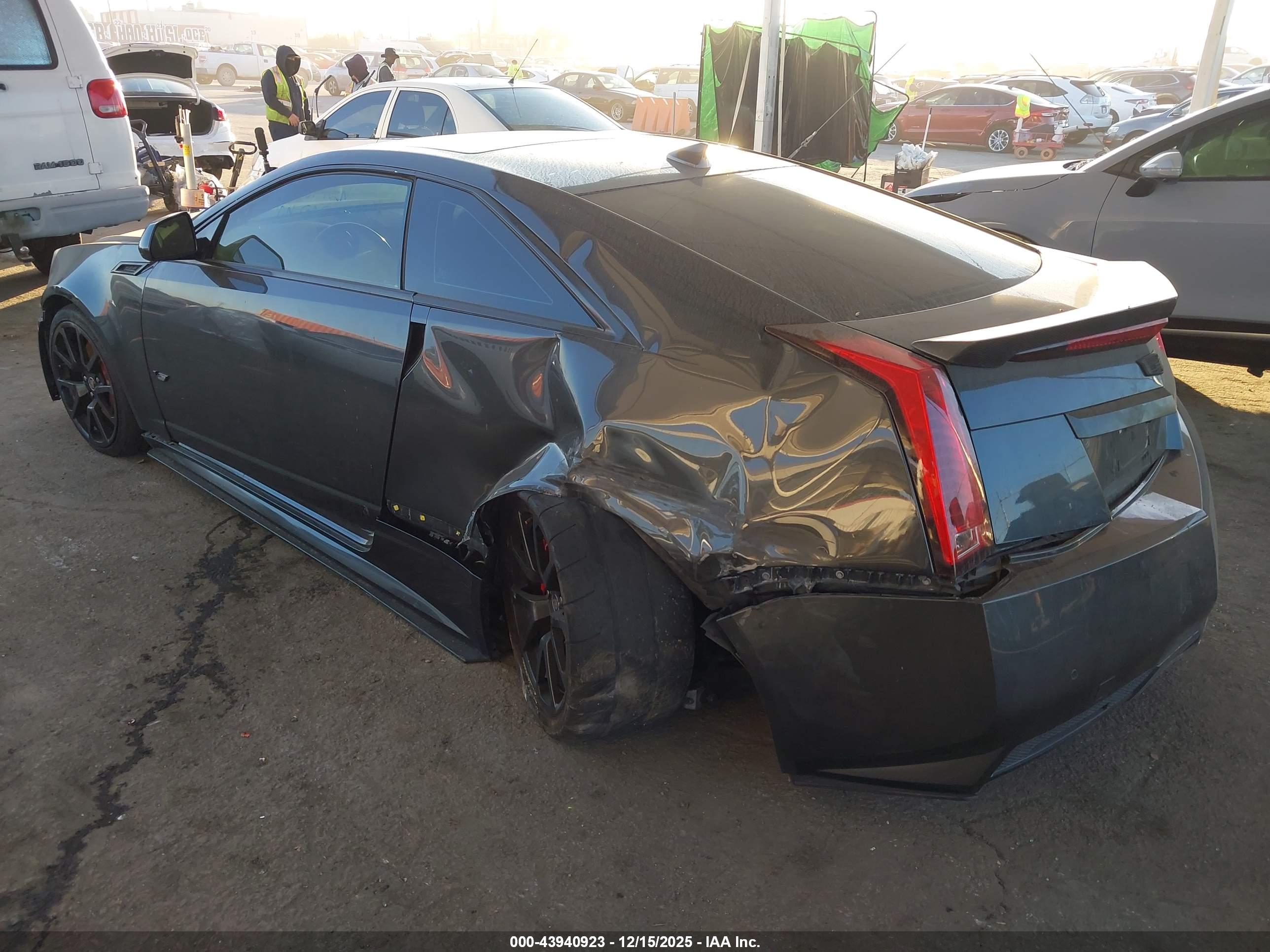CADILLAC CTS-V image 3