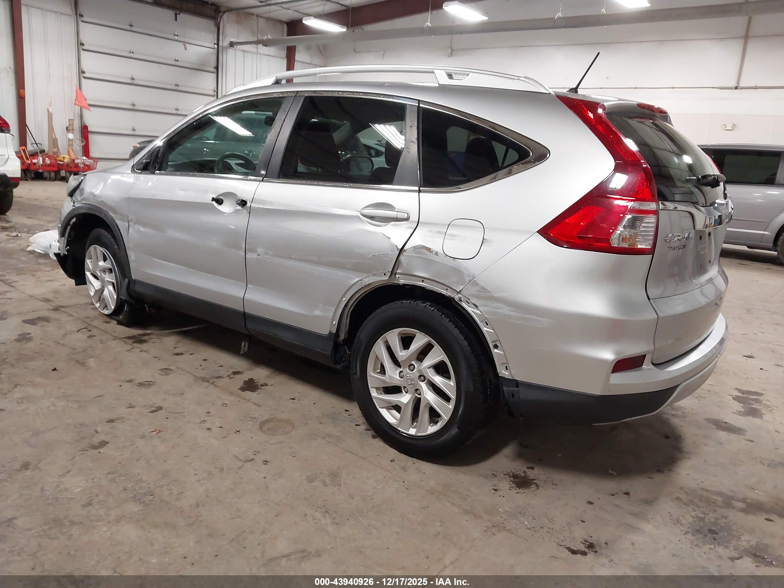 HONDA CR-V image 3