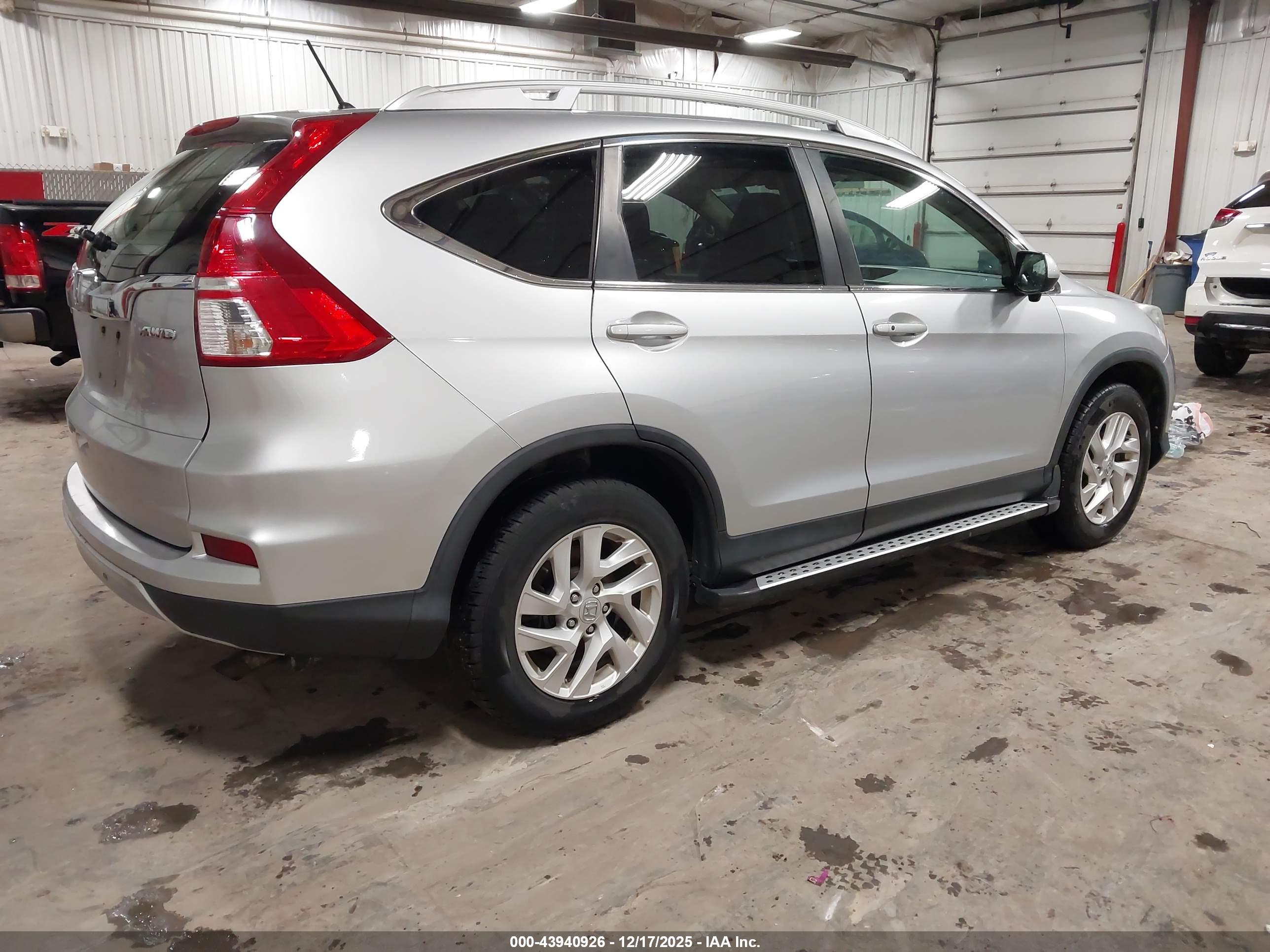 HONDA CR-V image 4