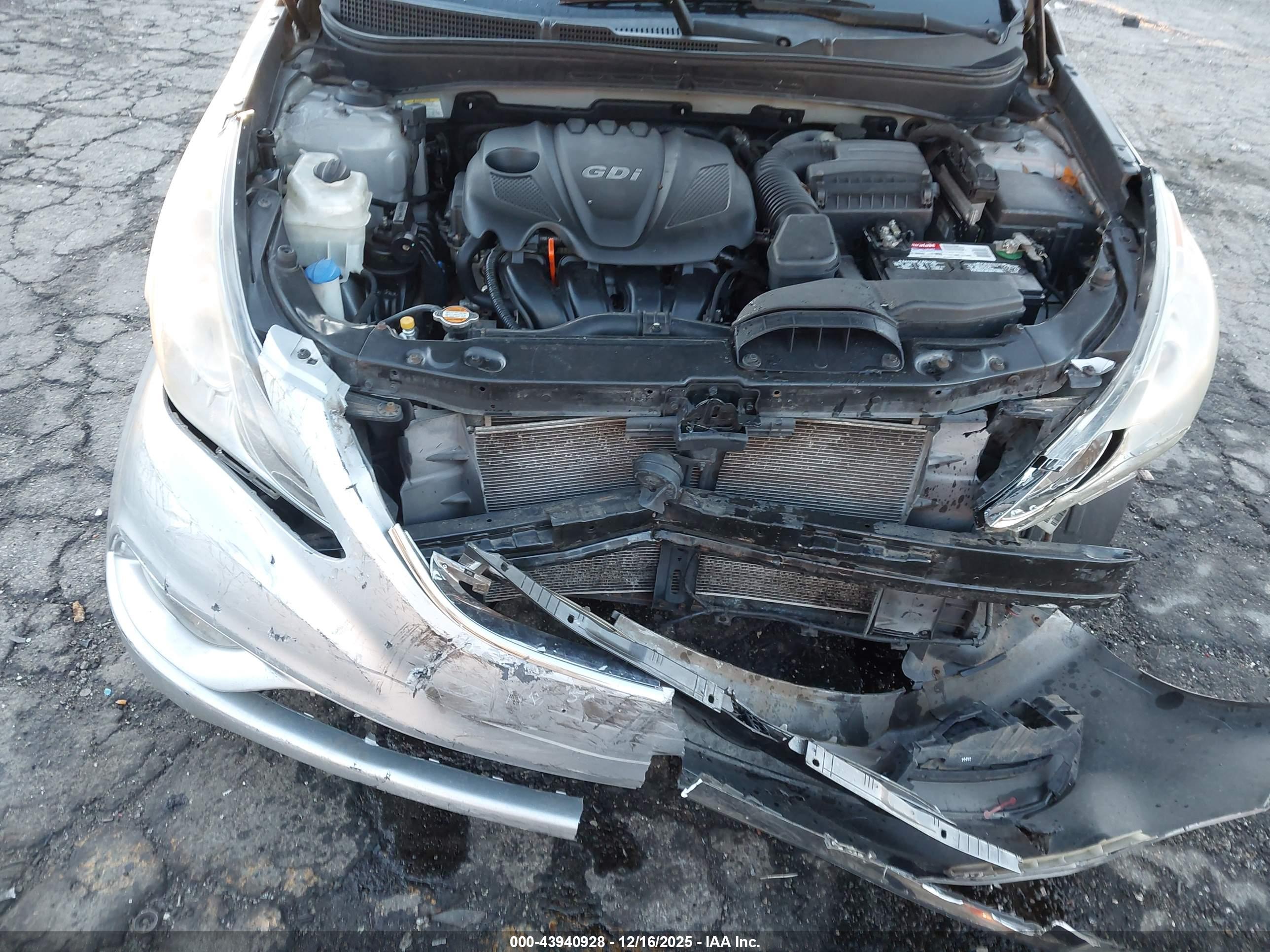 HYUNDAI SONATA image 10