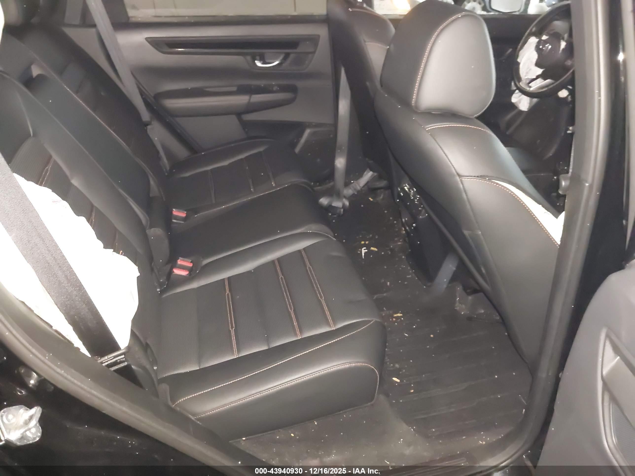 HONDA CR-V image 8
