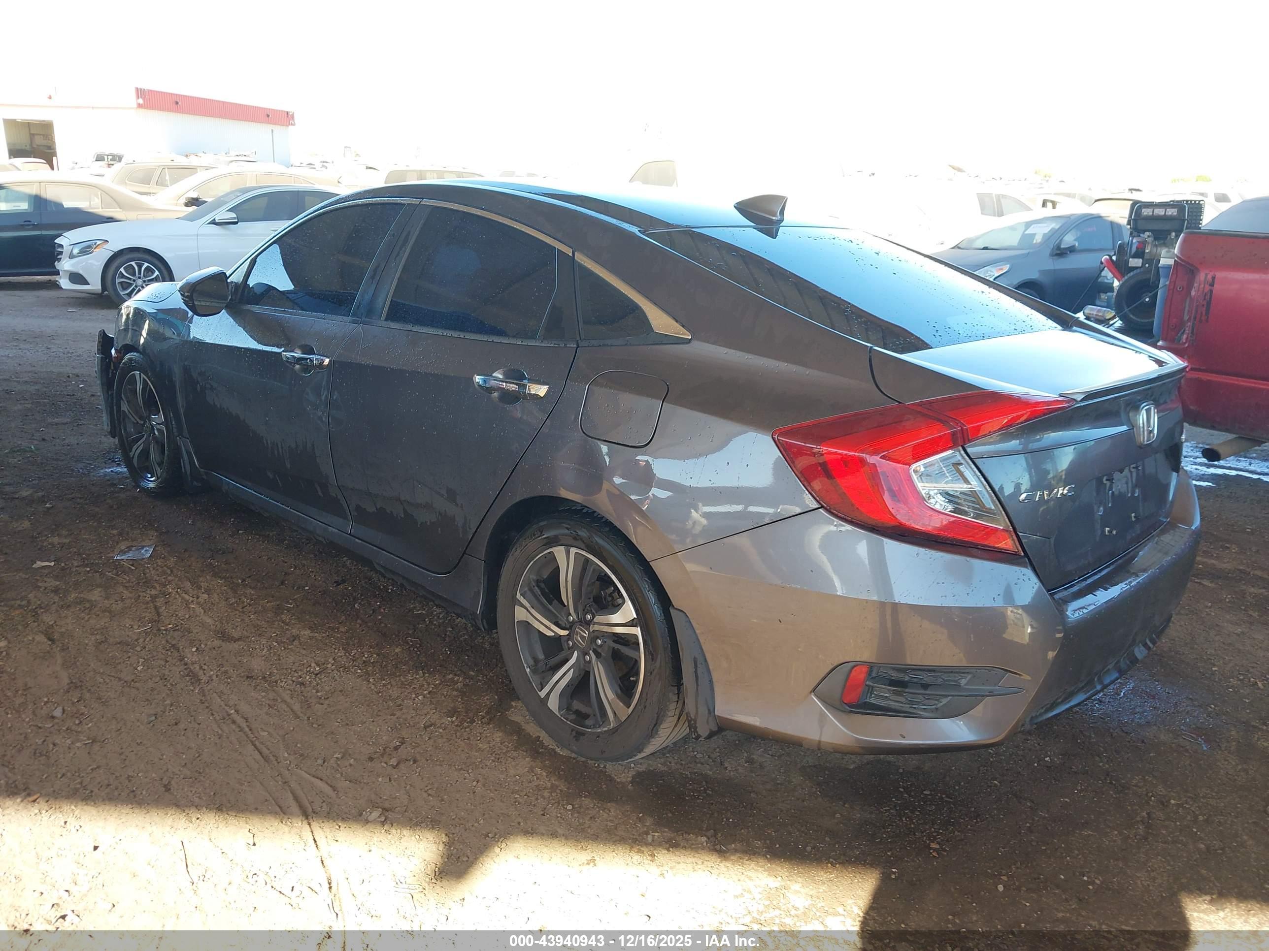 HONDA CIVIC image 3