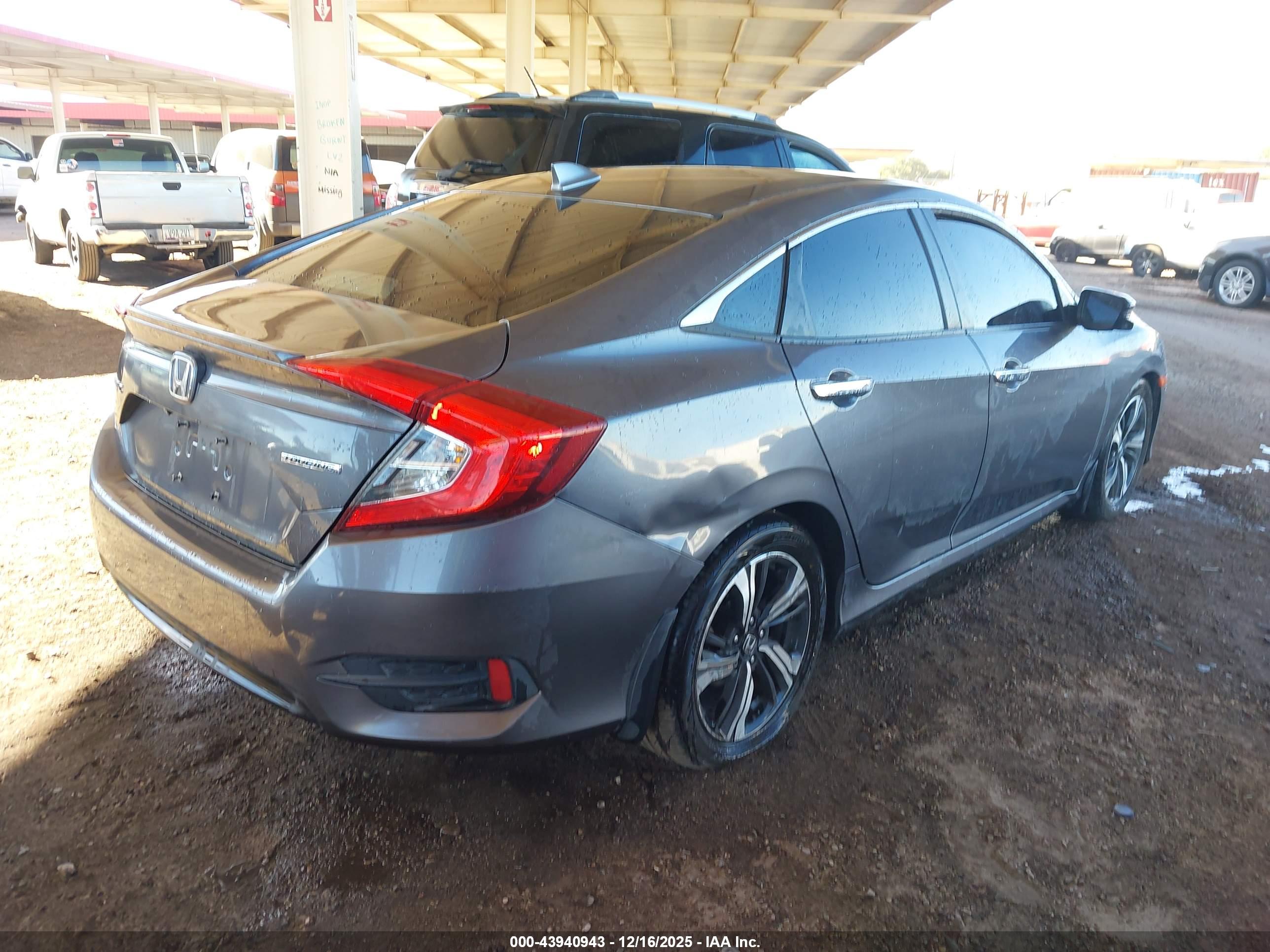 HONDA CIVIC image 4