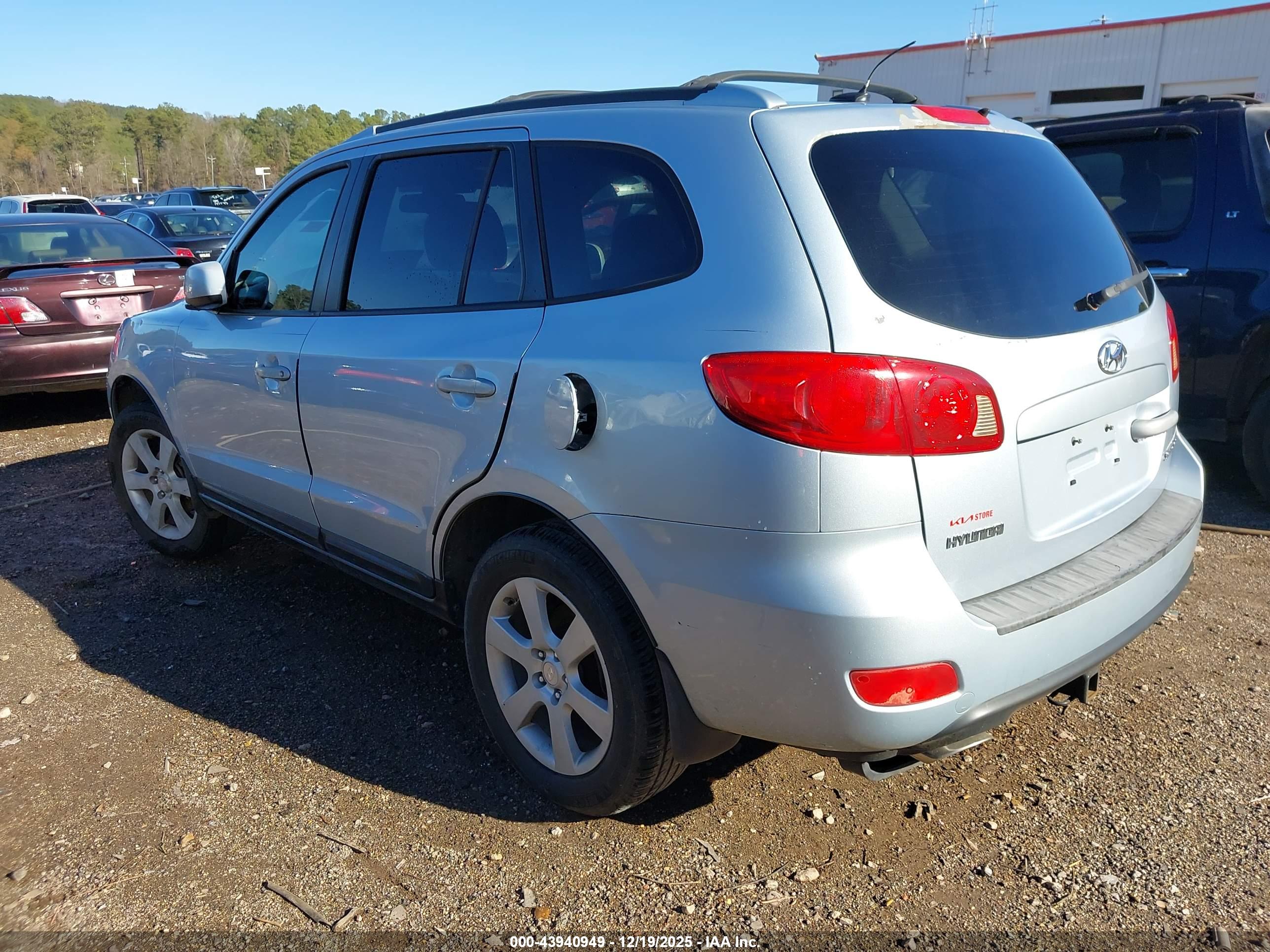 HYUNDAI SANTA image 3