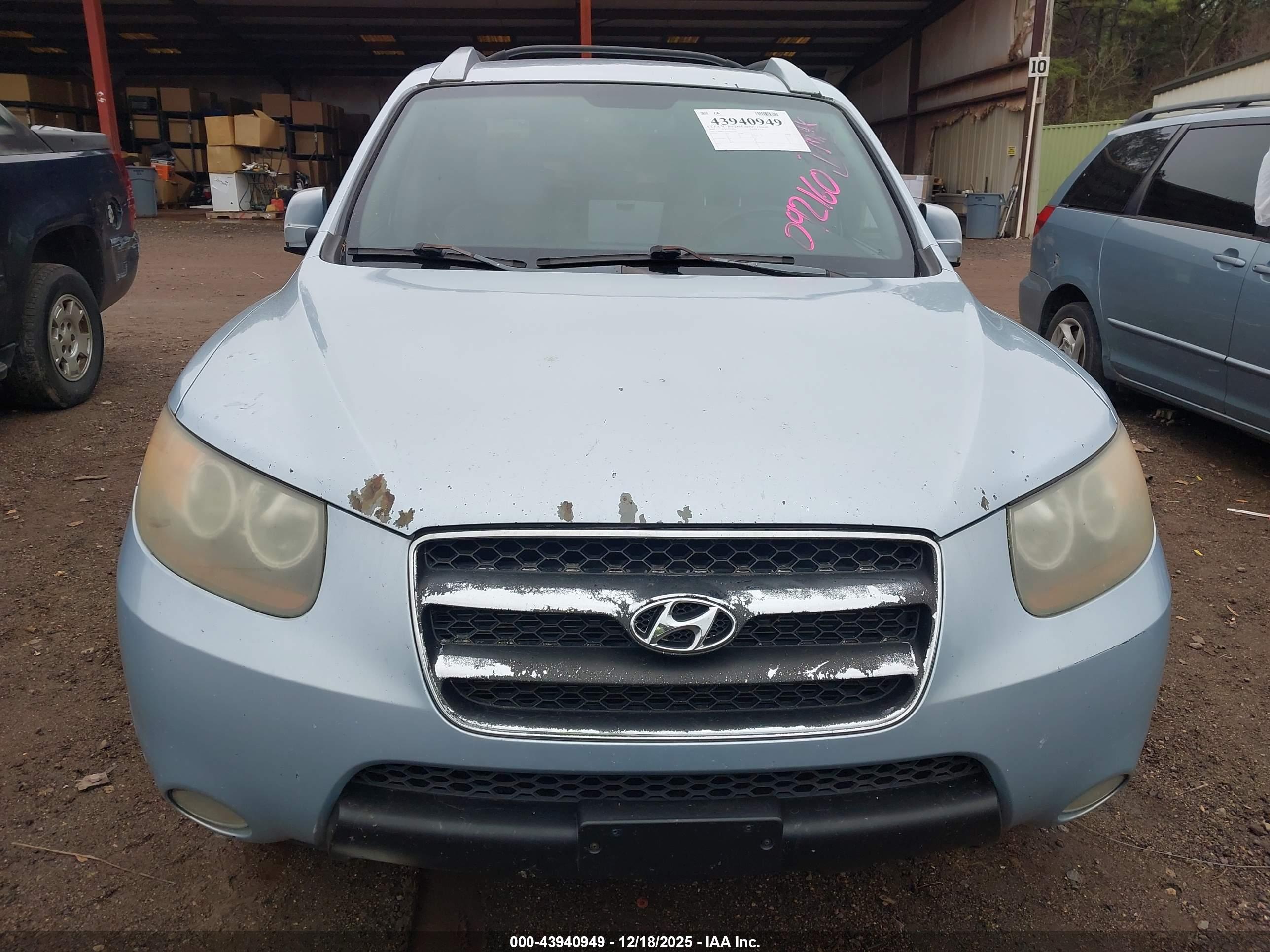 HYUNDAI SANTA image 6
