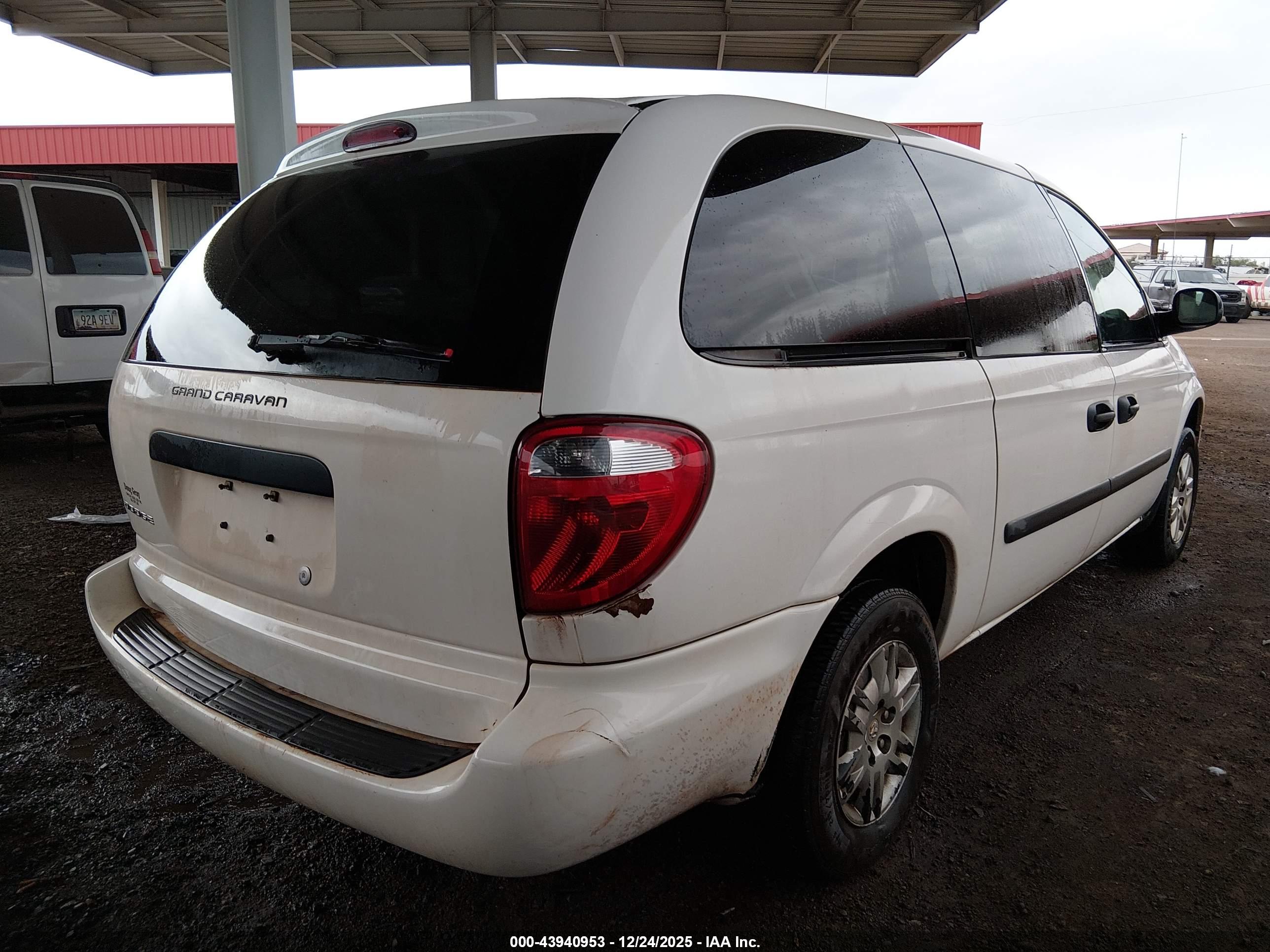 DODGE GRAND image 4