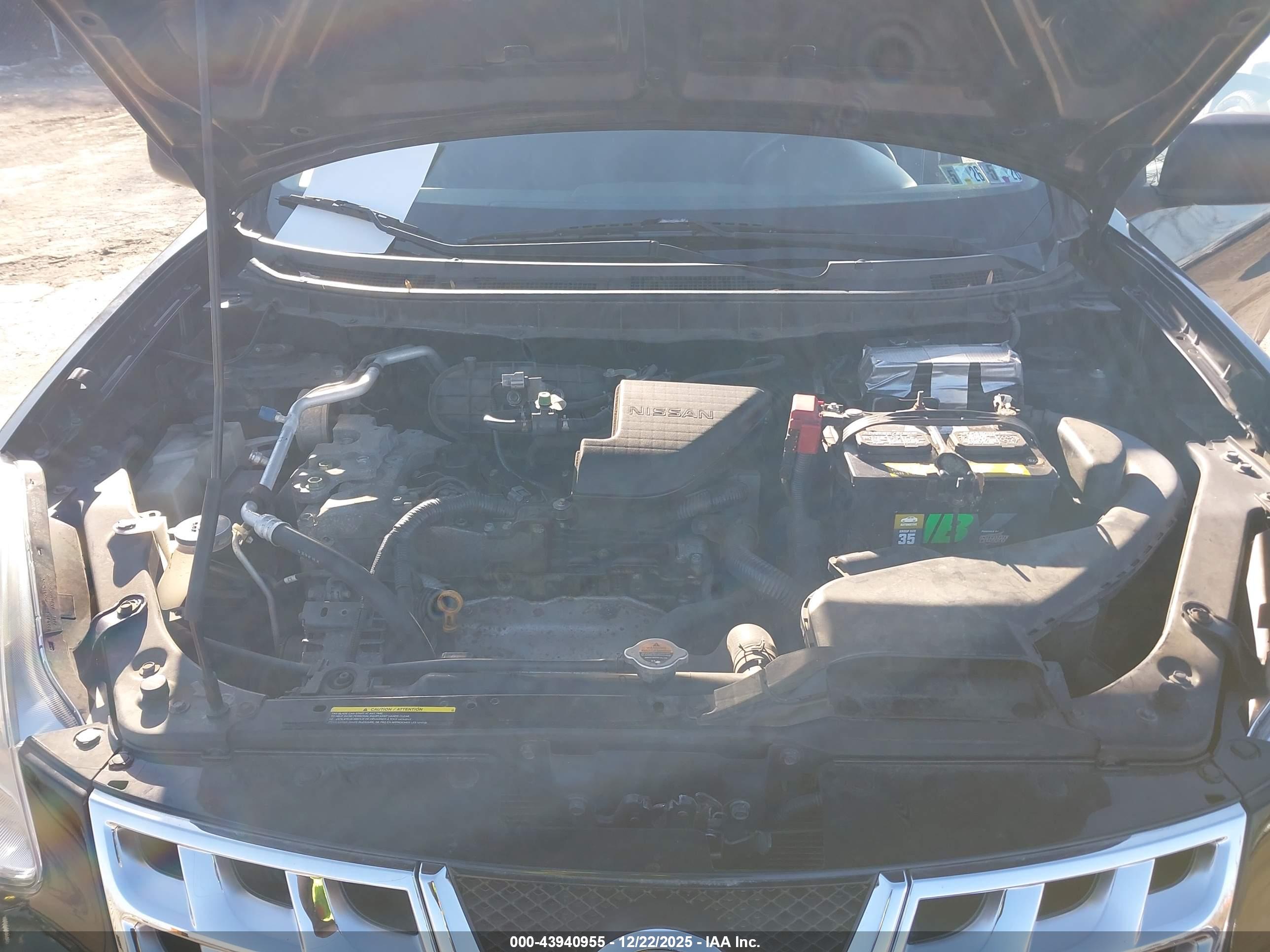 NISSAN ROGUE image 10