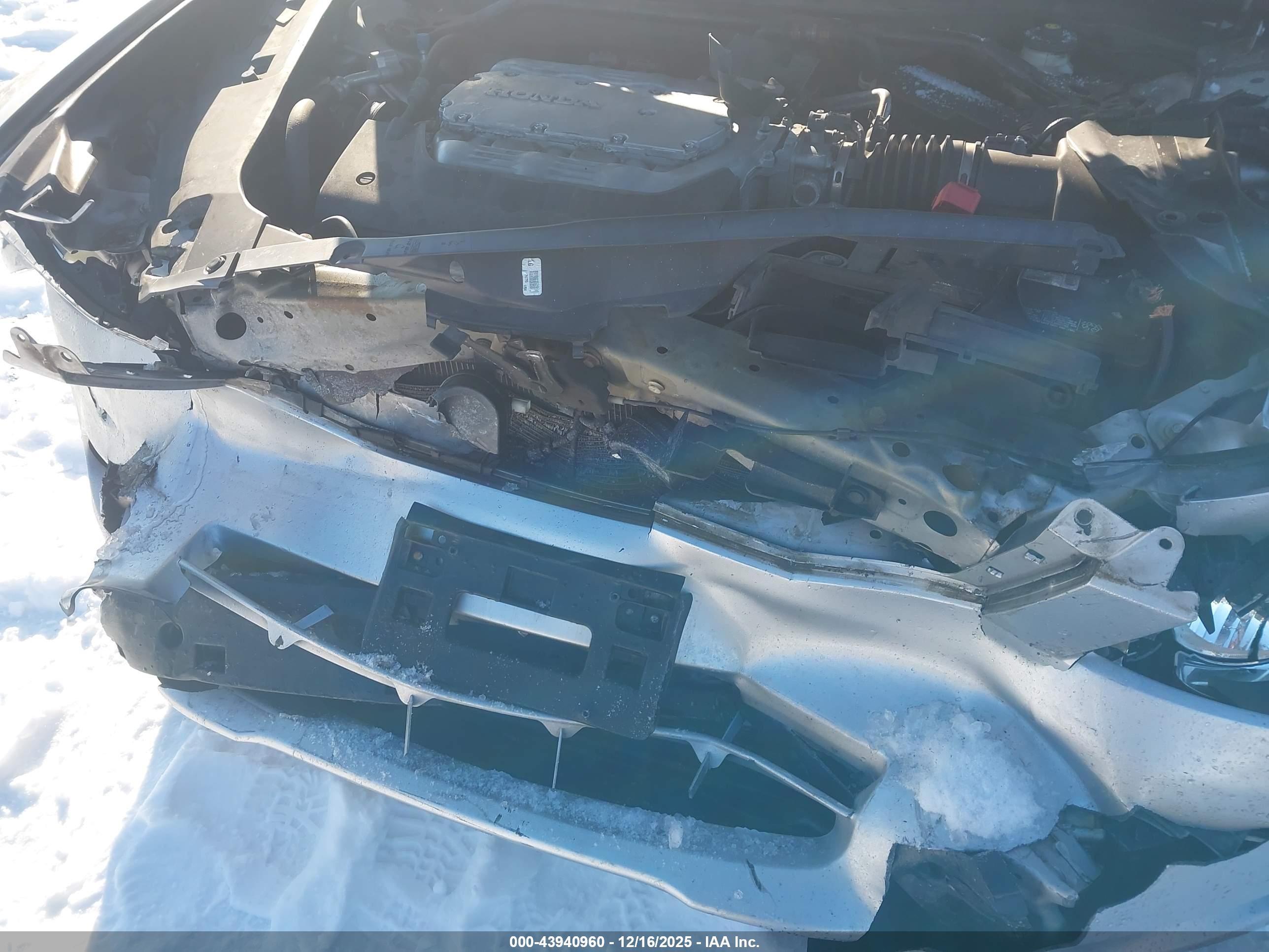 HONDA ACCORD image 6