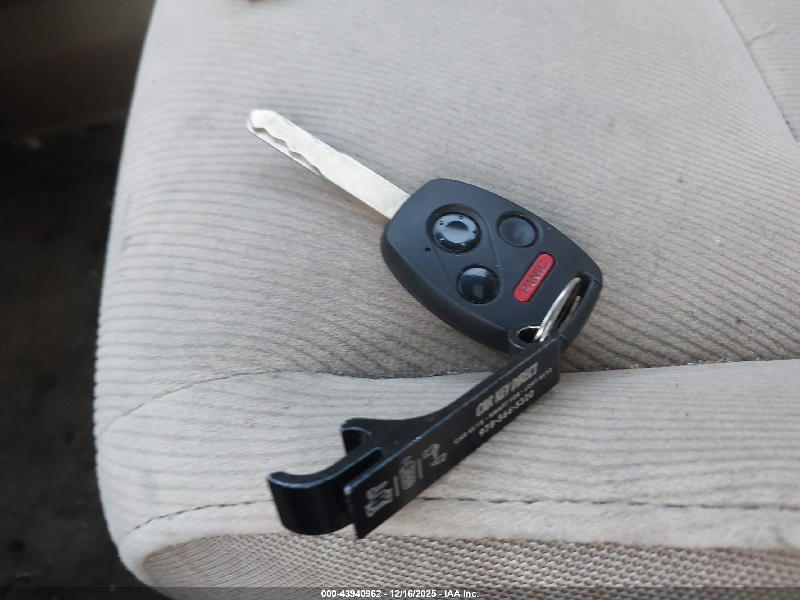 HONDA CIVIC image 11