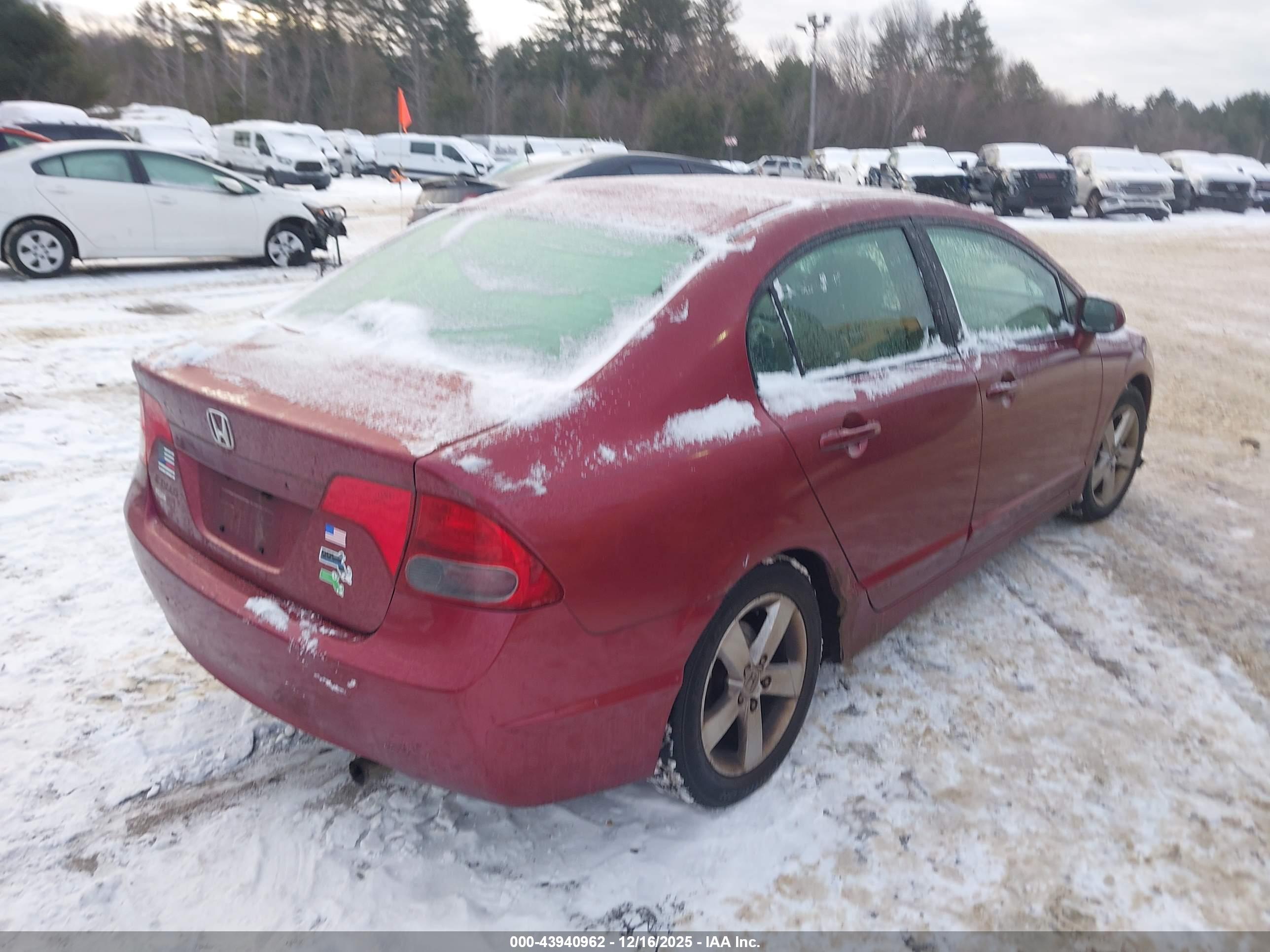 HONDA CIVIC image 4