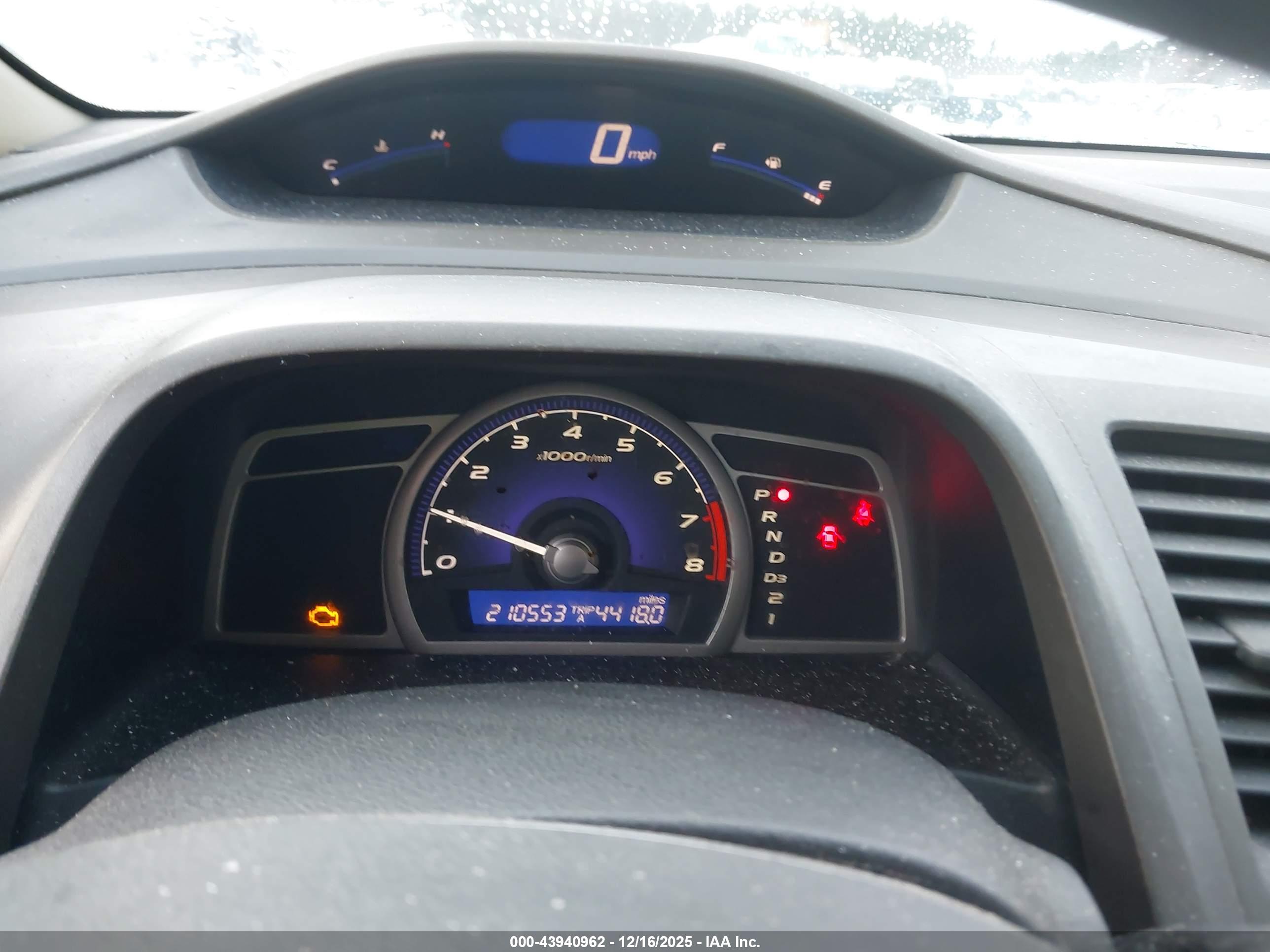 HONDA CIVIC image 7