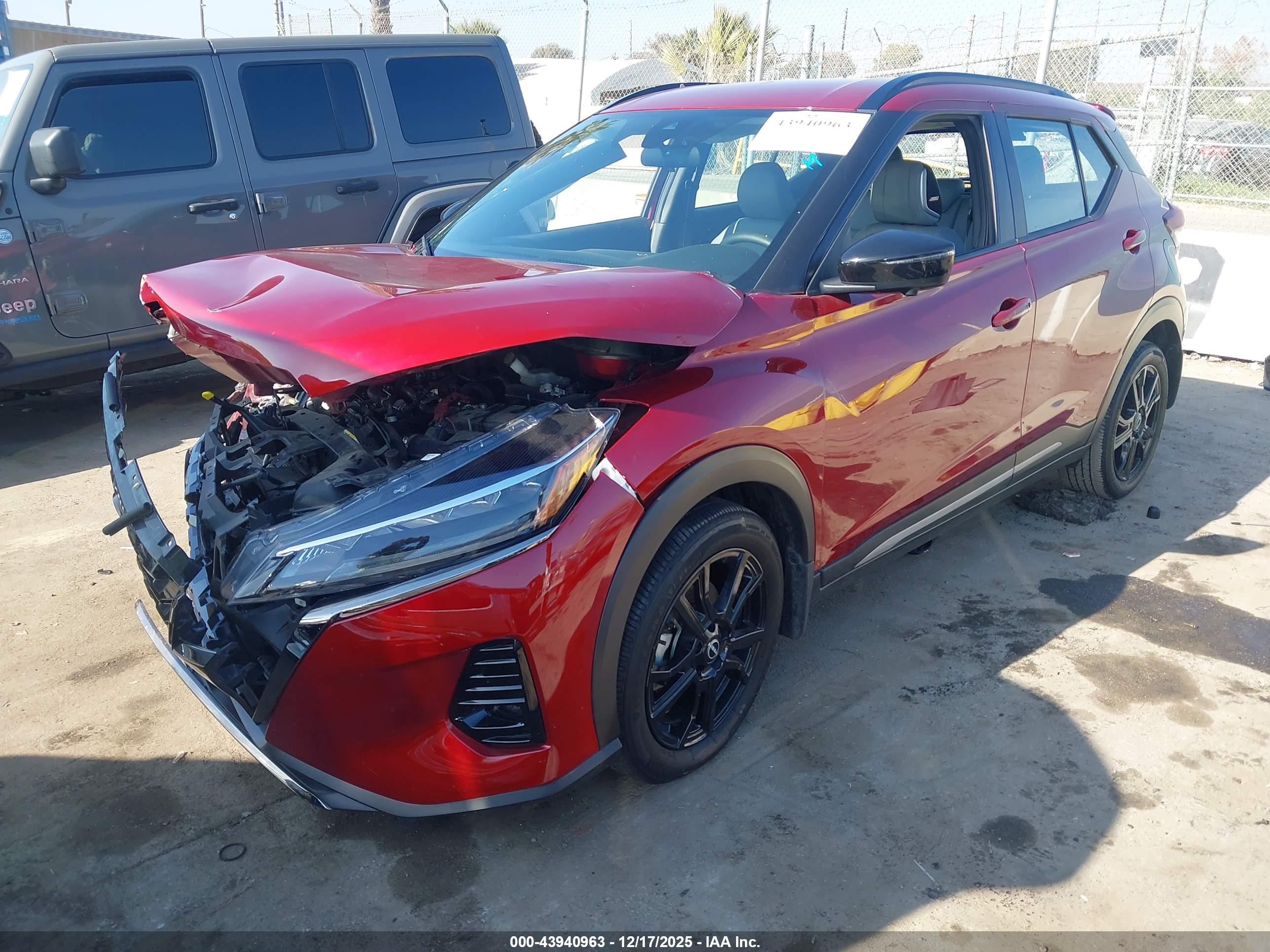 NISSAN KICKS image 2