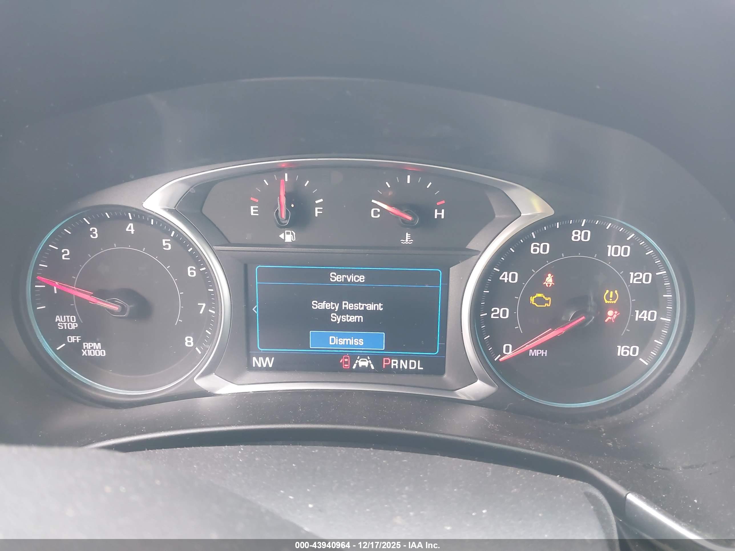 CHEVROLET EQUINOX image 7