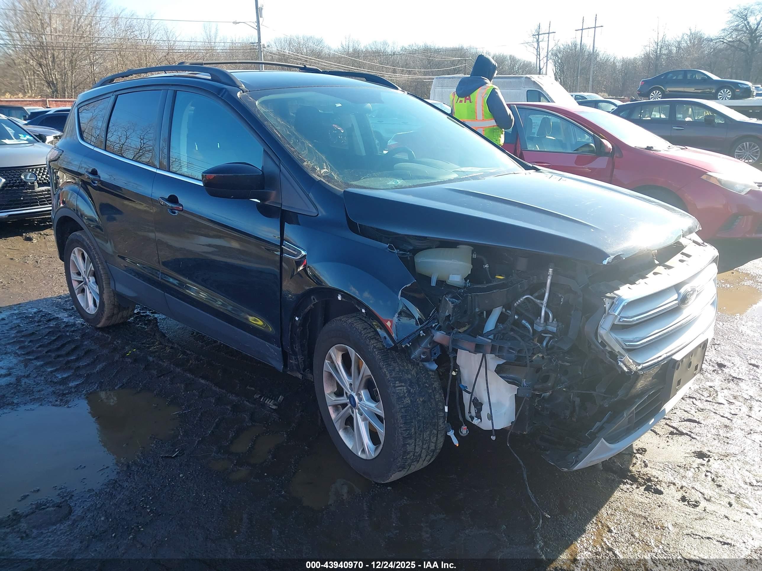 FORD ESCAPE image 6