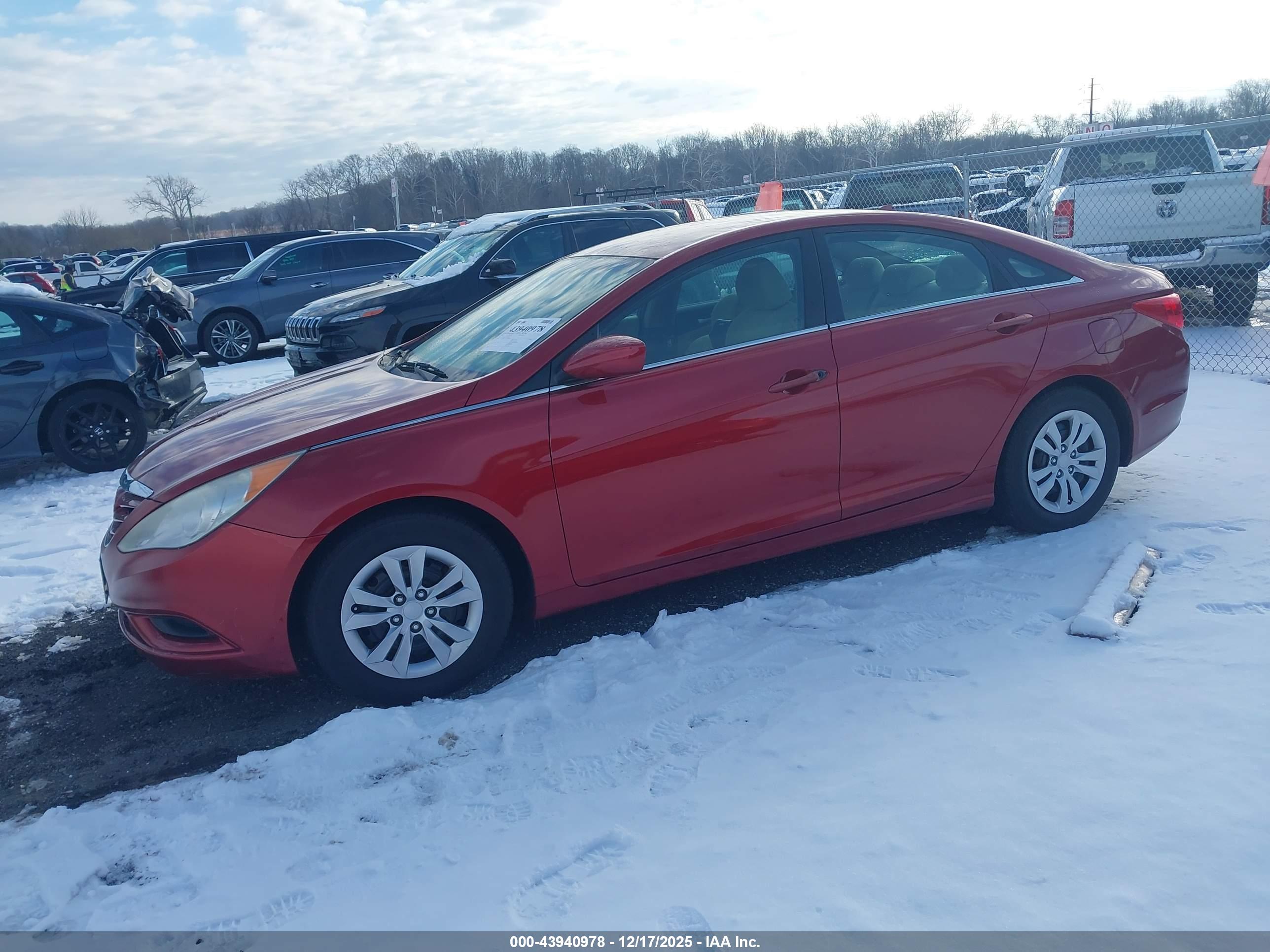HYUNDAI SONATA image 2