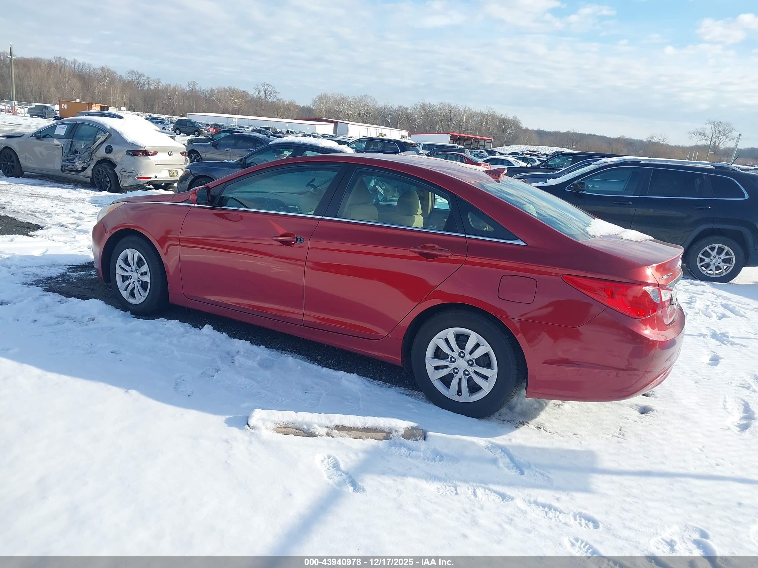 HYUNDAI SONATA image 3
