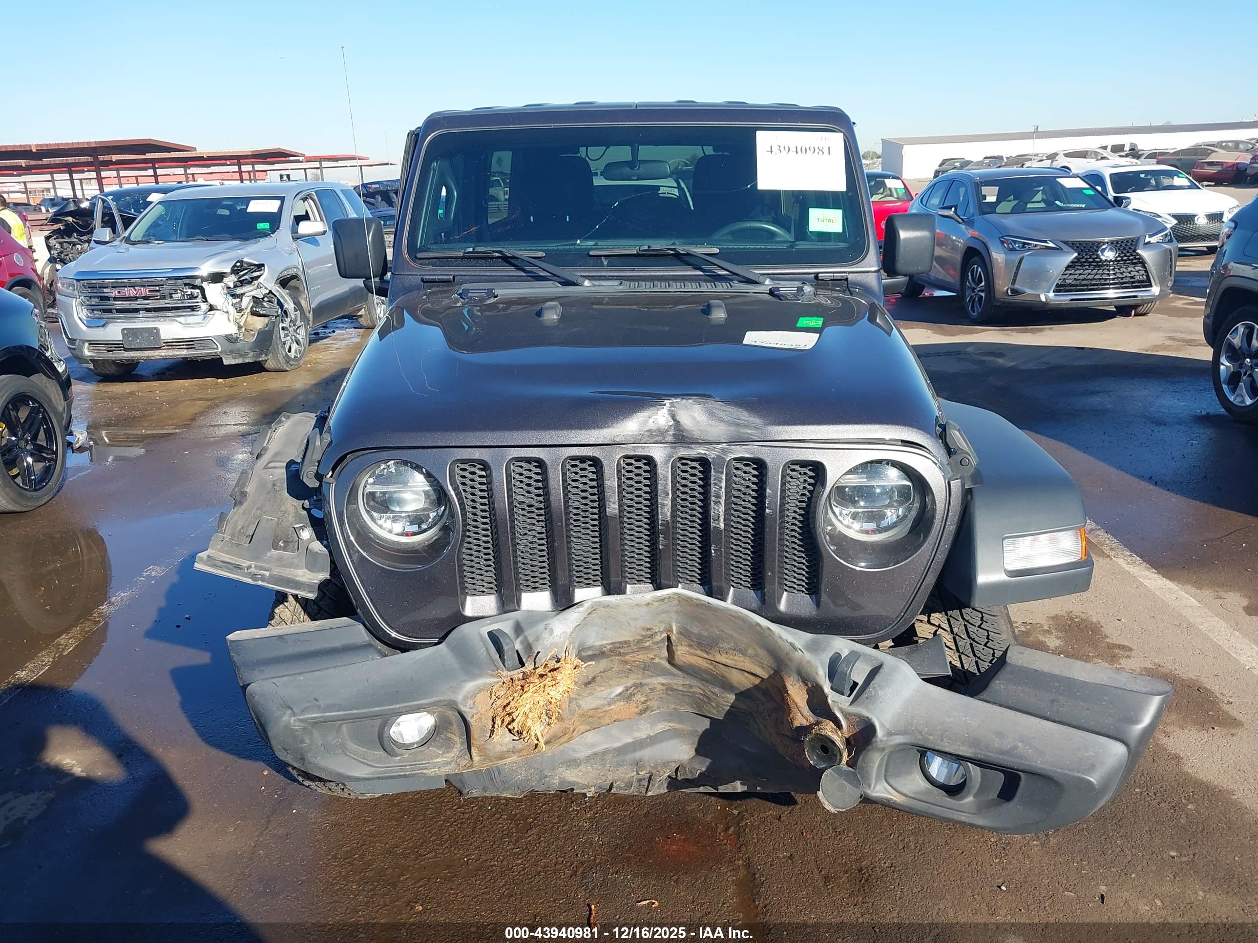 JEEP WRANGLER image 6